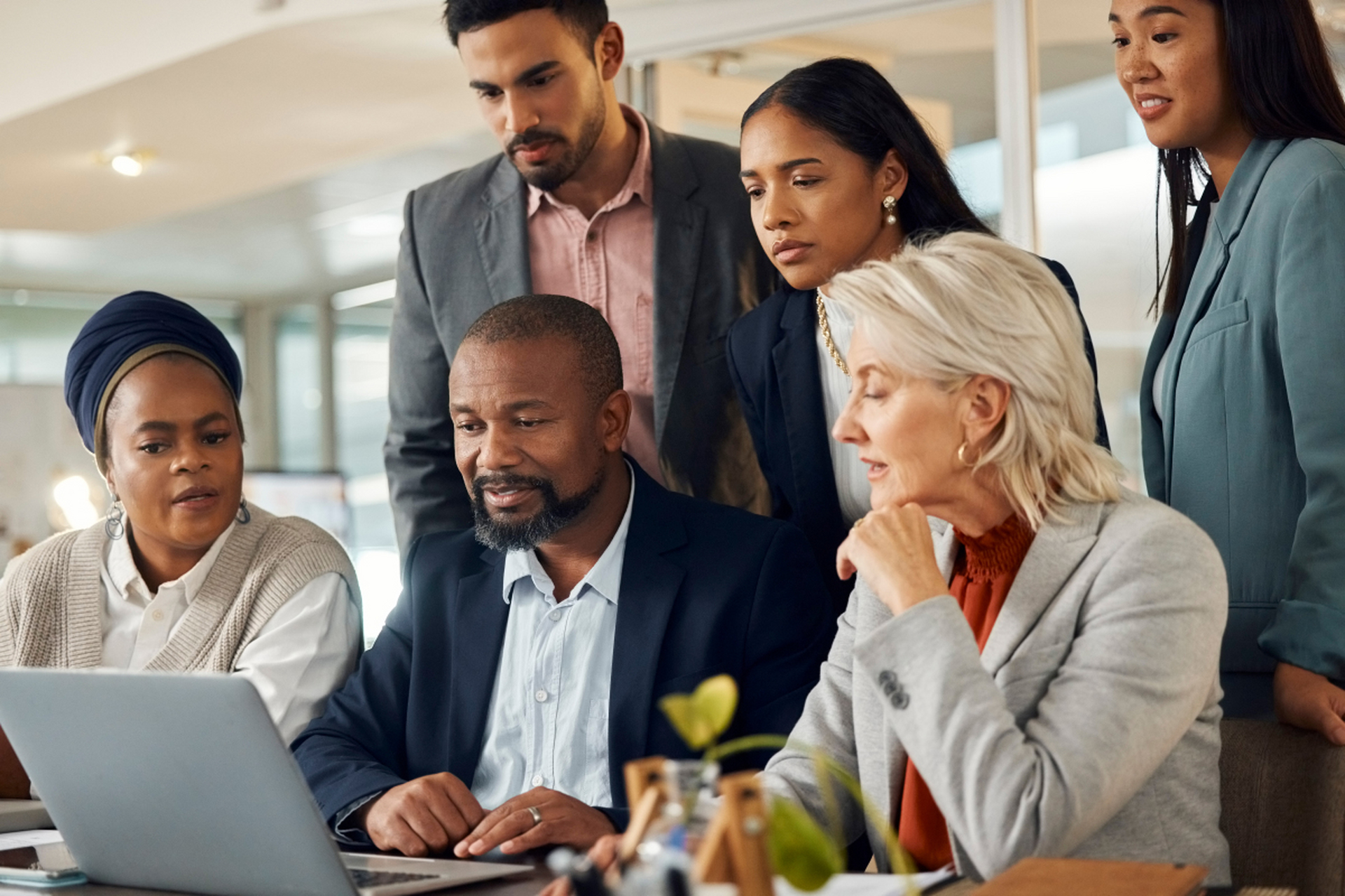 南华早报:香港家族办公室转向印度,现已成为"主要"投资目的地  随着