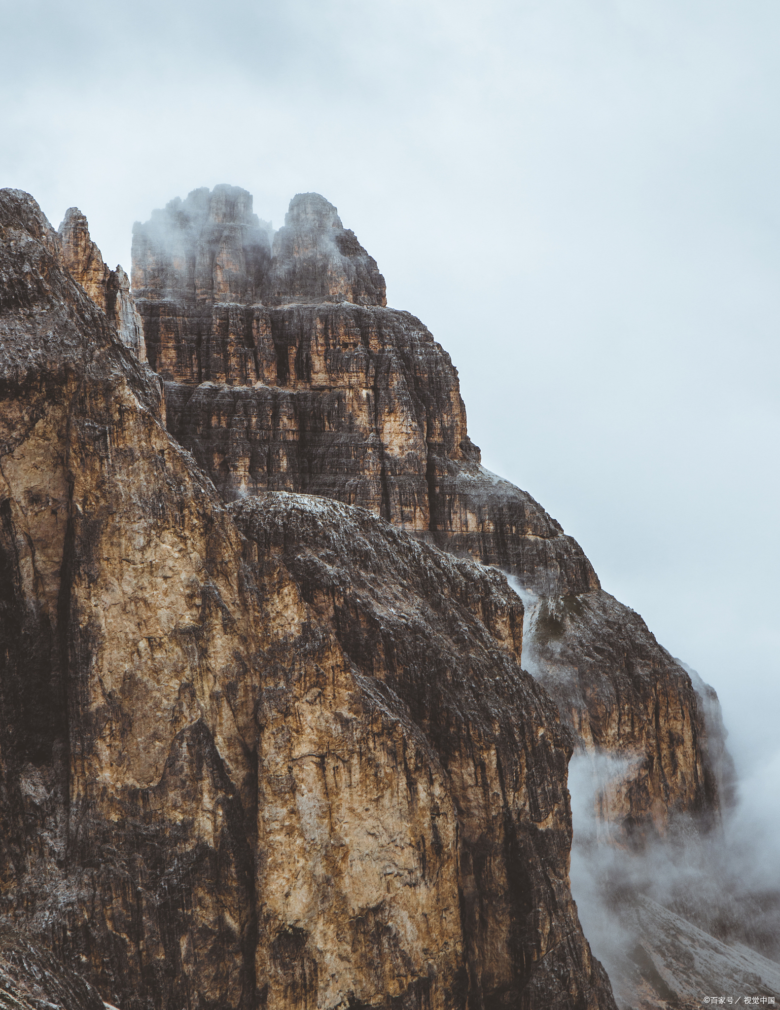 高大山峰的图片大全图片