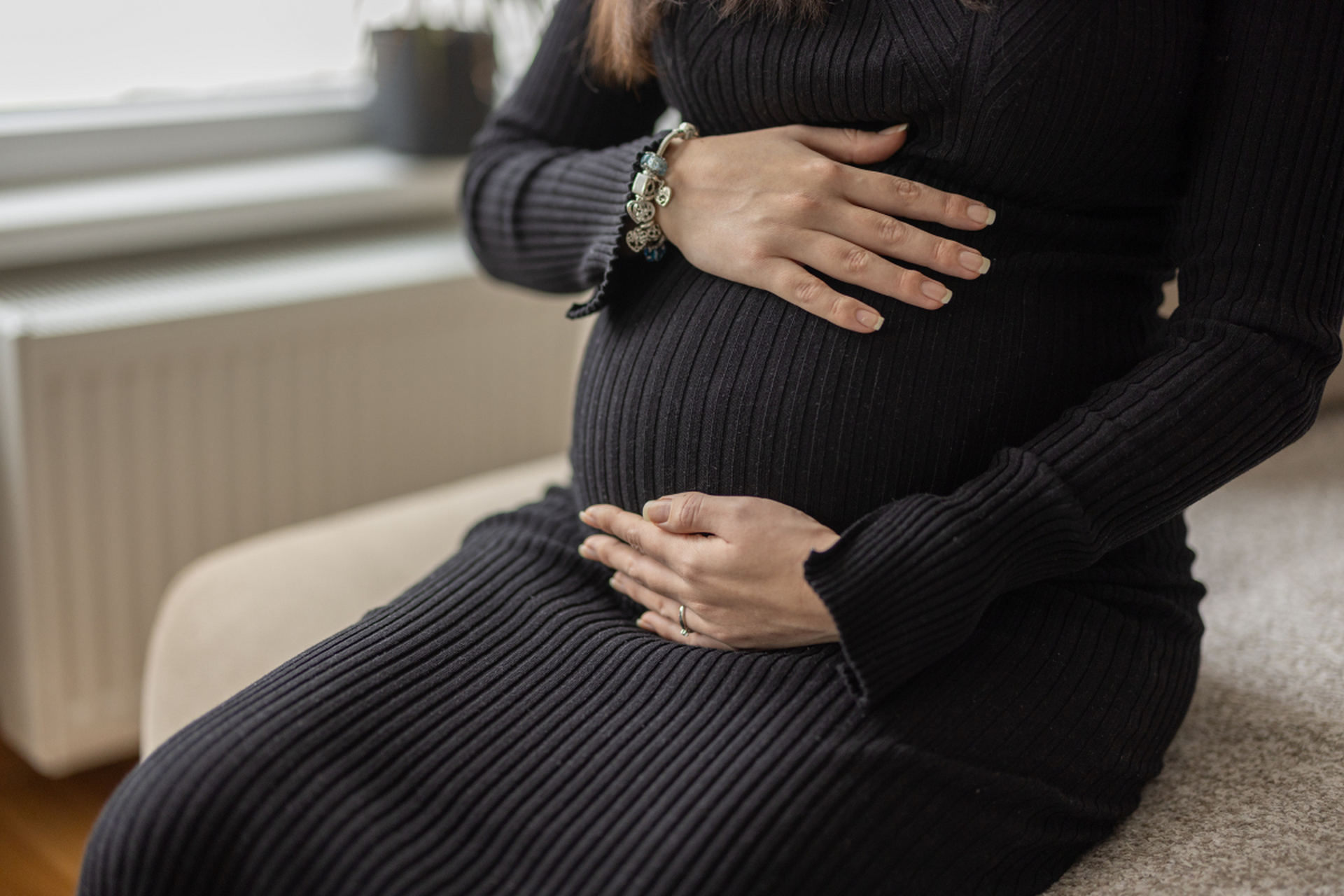 怀孕是人生中的一大喜事,但随之而来的也有许多需要注意的事项