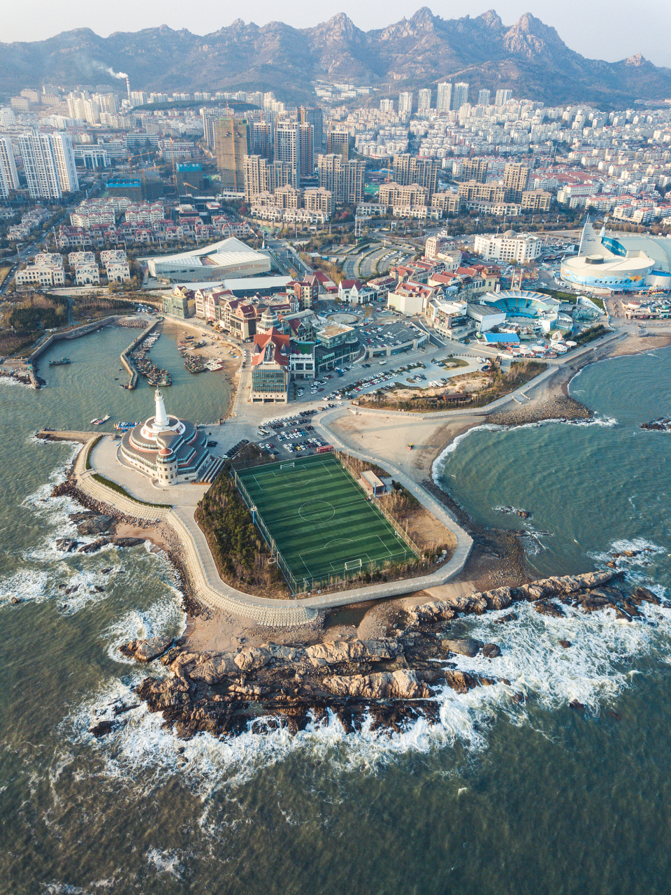 小海地位于天津河西区,是一个配套设施齐全的大型居民居住区.