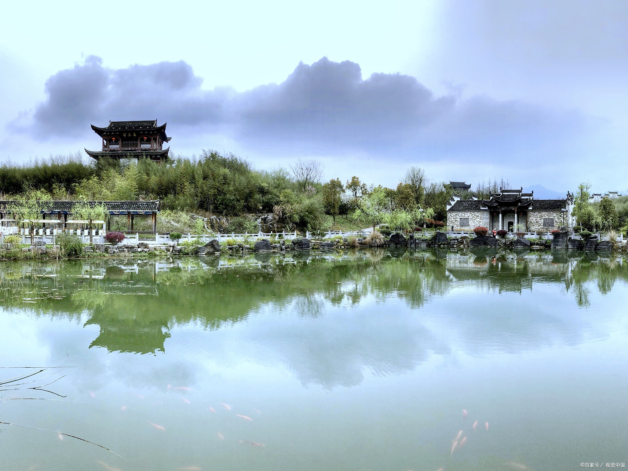 桃花潭景区,安徽省宣城市泾县的省级旅游度假区,这个地方绝对不可错过