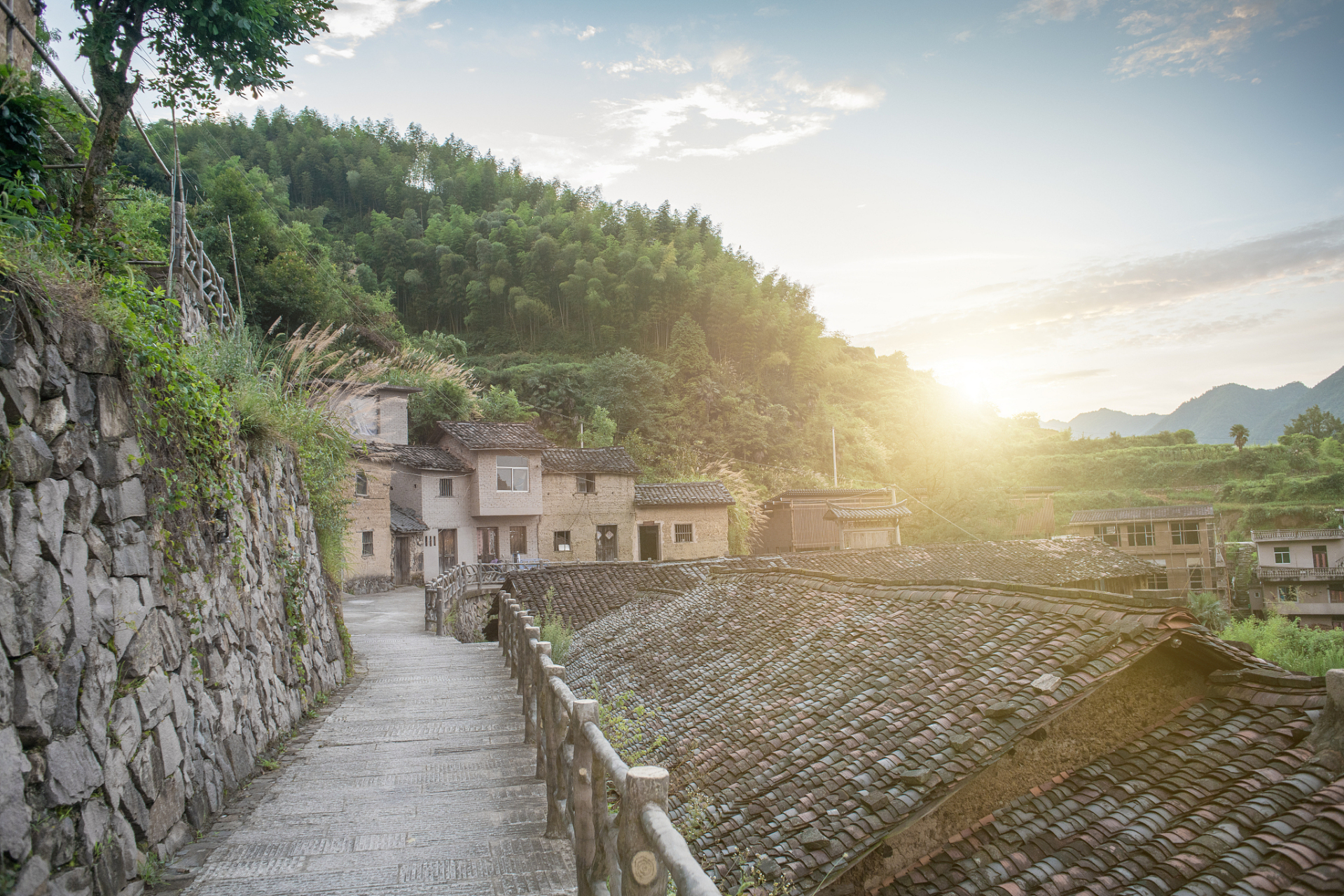 秋日生活创作季# 下陡门村宛如宫崎骏漫画中的世界.