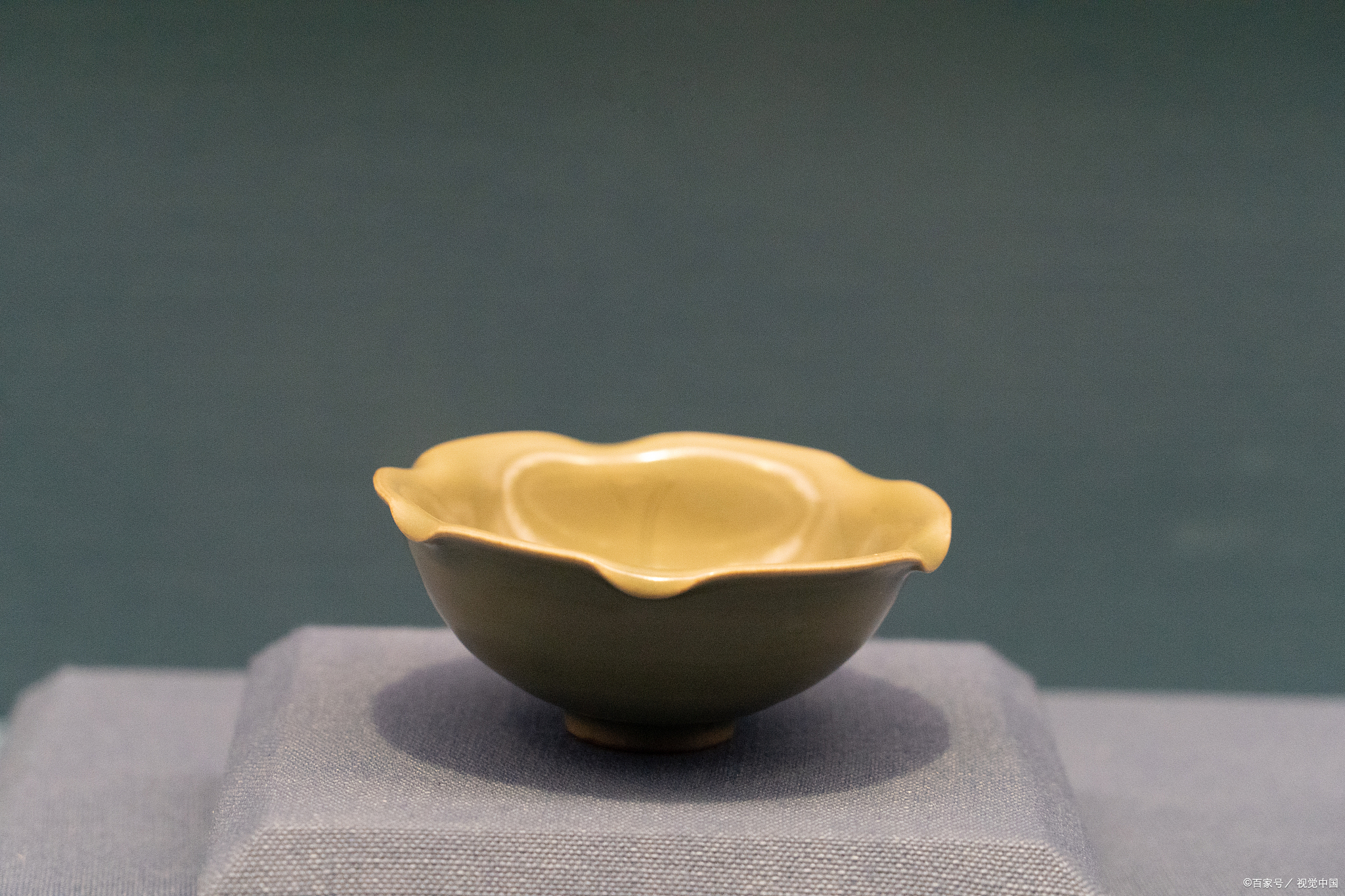 张仲平教你经商处世之道——《青瓷》摘录