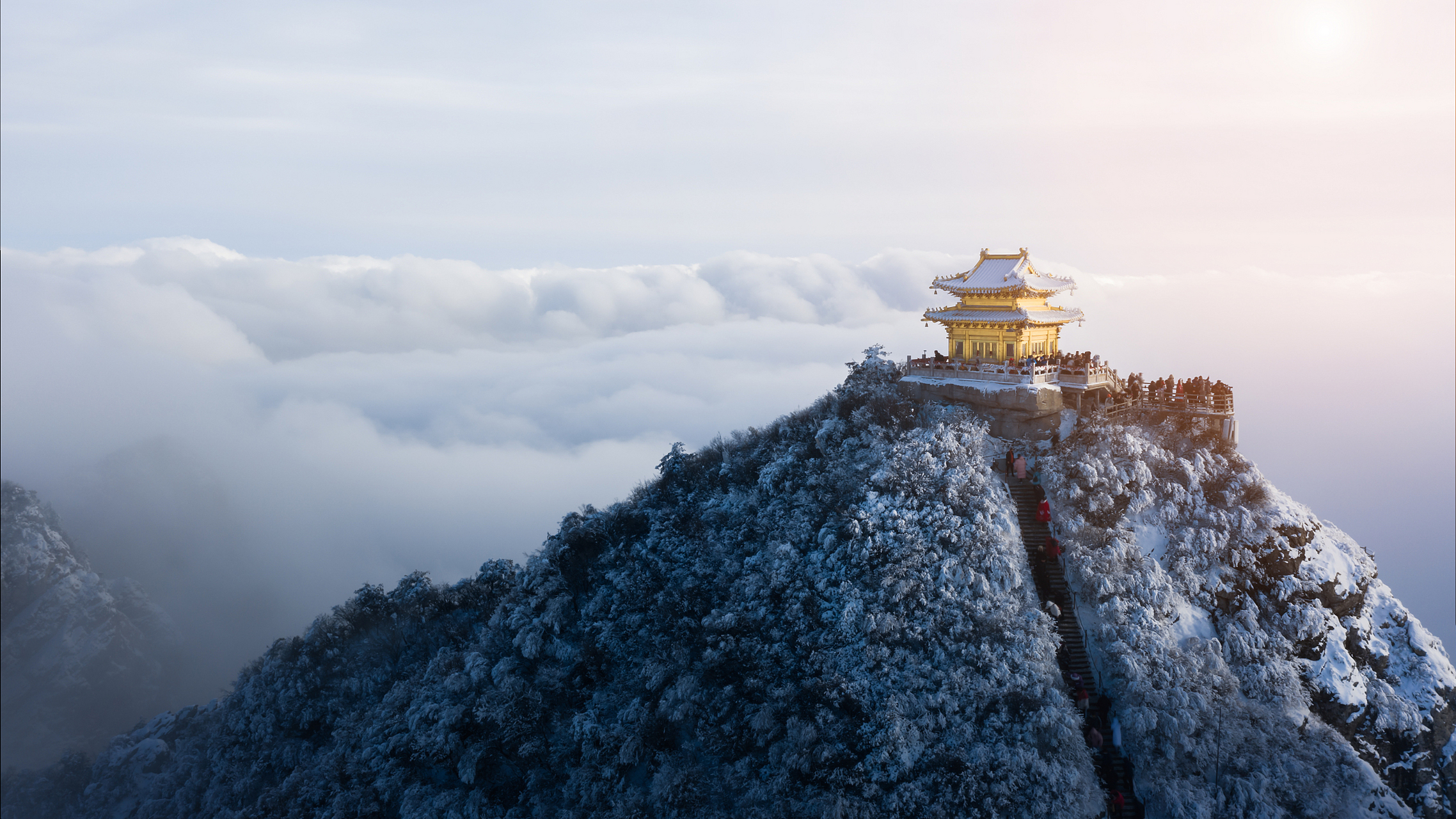 听说这里的风景很美,而且还有历史悠久的道教文化,我早就想去一探究竟