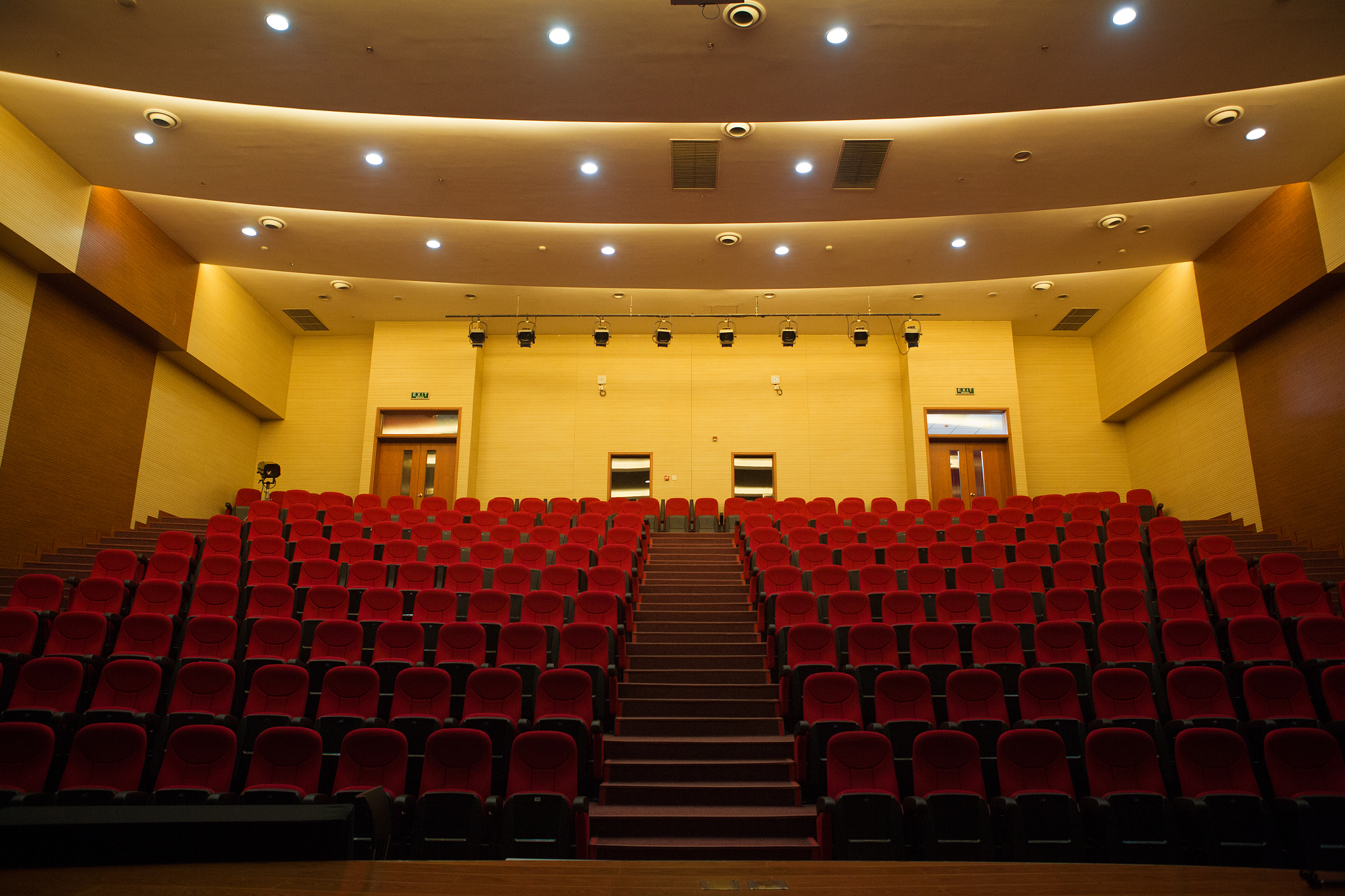 他们专注于发掘学生潜能,助力教师专业成长