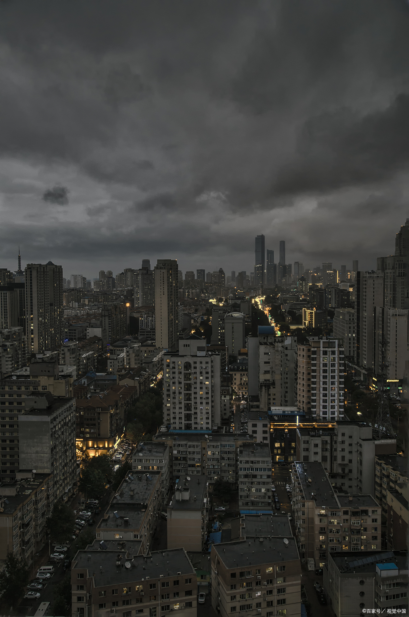 阴天拍照,寻找色彩丰富的场景的6个灵感