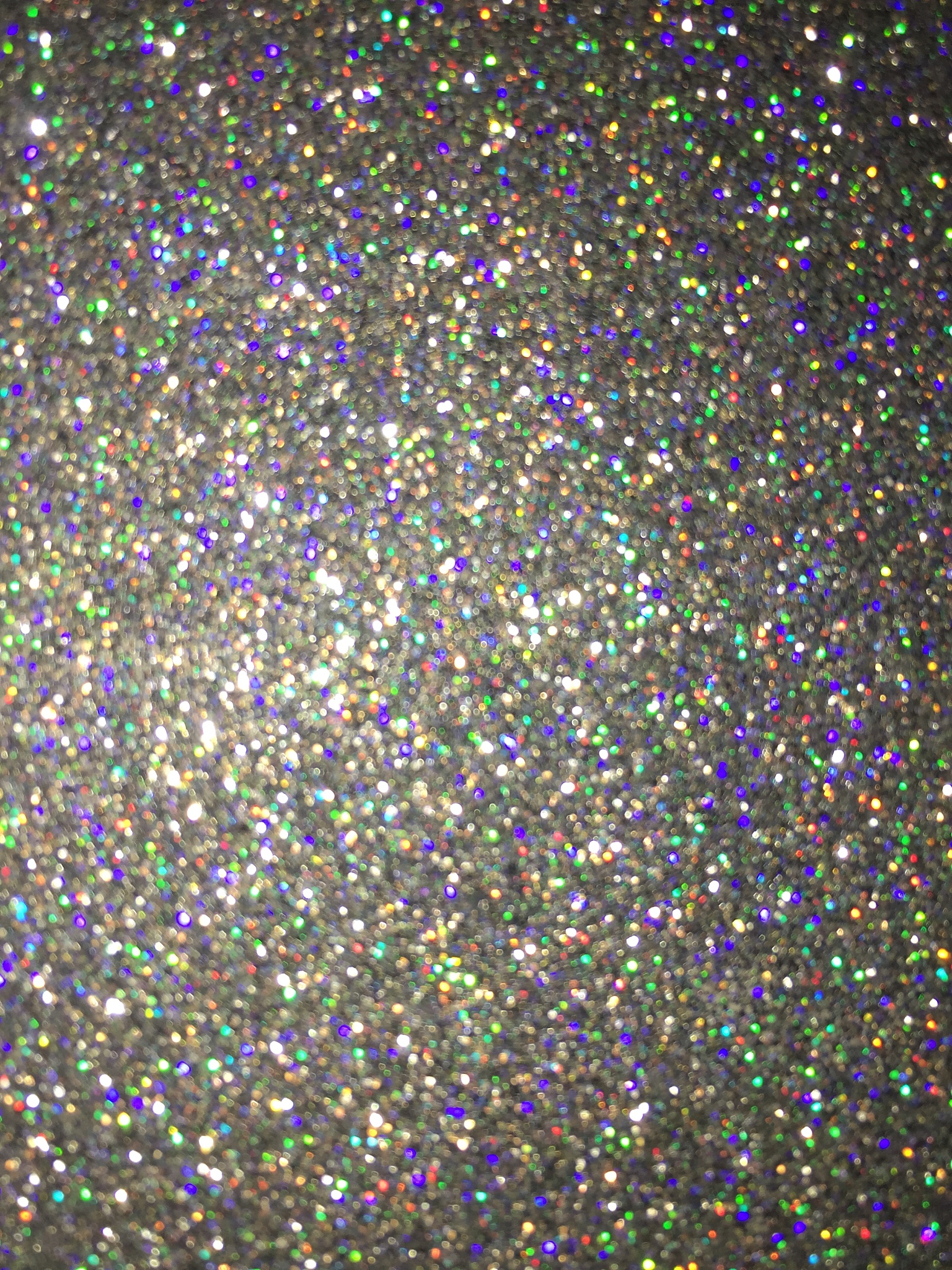 肌肤光影变幻:用闪光粉打造显脸小,瞬间美白