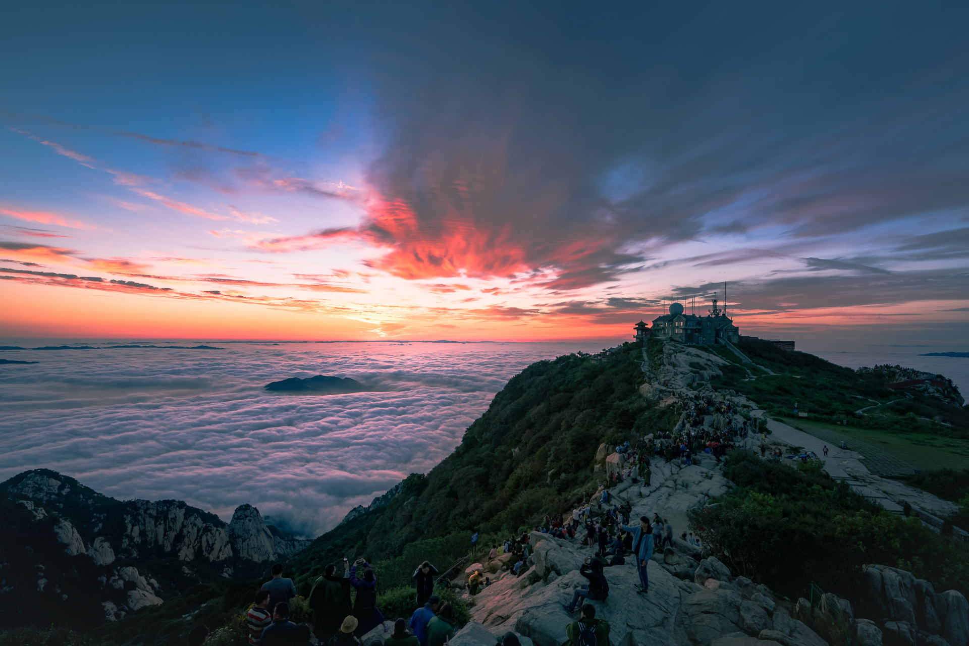 泰山晚霞夕照图片图片