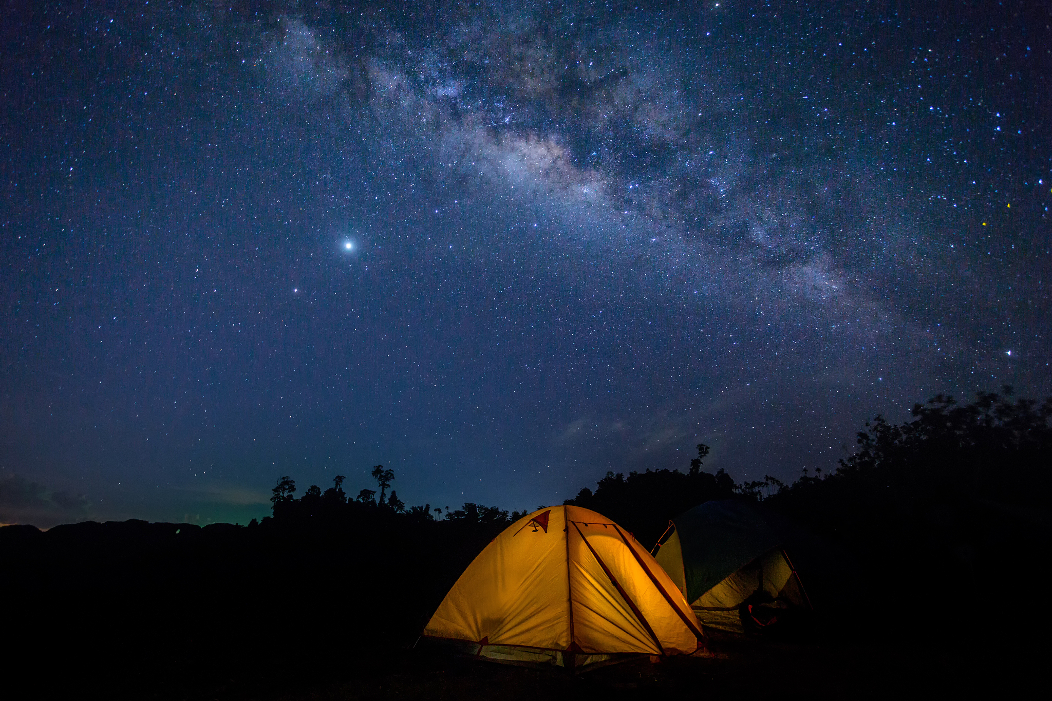 秋日出游去南川的星空露营,秋季的夜空是否让你感到浪漫?