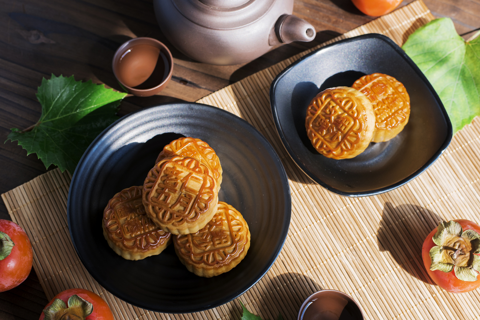 月饼,这一传统中国糕点,近年来在全球范围内遭遇了销售困境