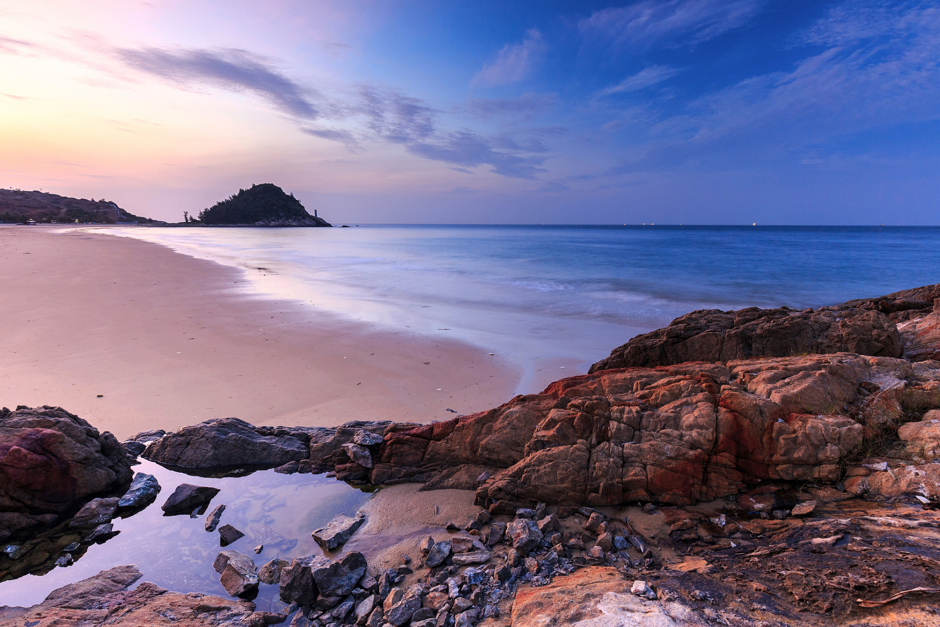 98两天深度游海陵岛热门景点及地道美食旅游路线推荐!