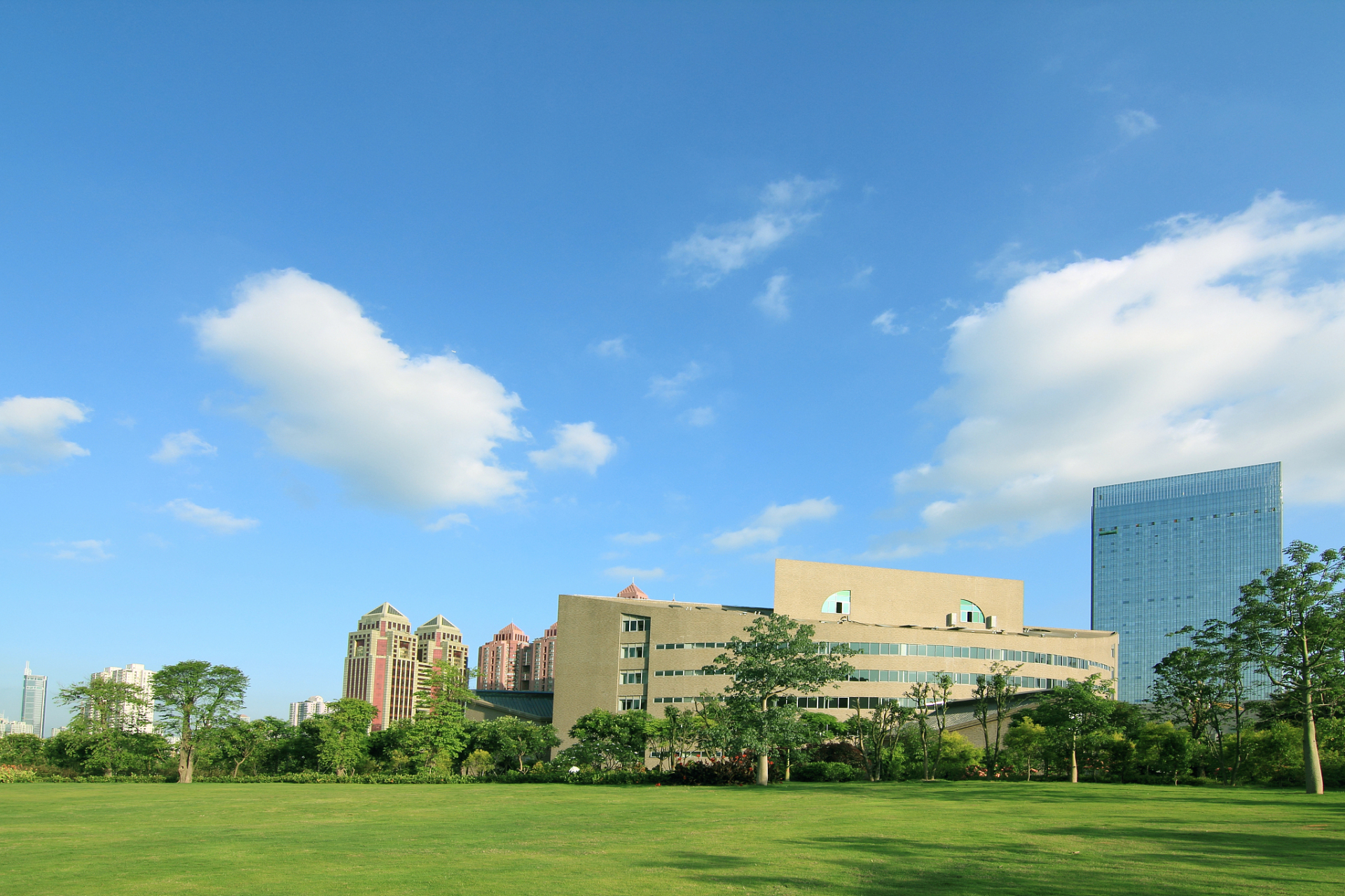 广东财经大学艺术与设计学院介绍   广东财经大学艺术与设计学院成立