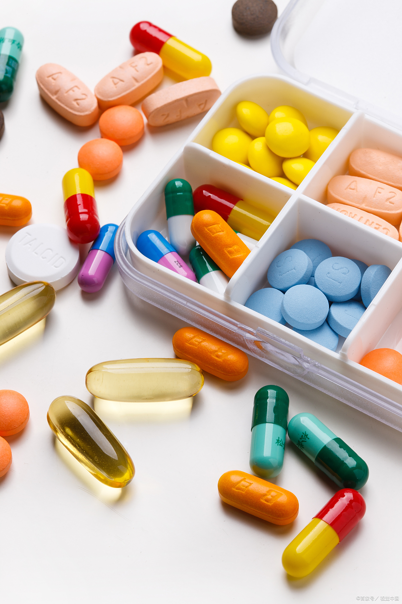 选择性5-羟色胺再摄取抑制剂是抗抑郁药的扛把子,常用来治疗失眠