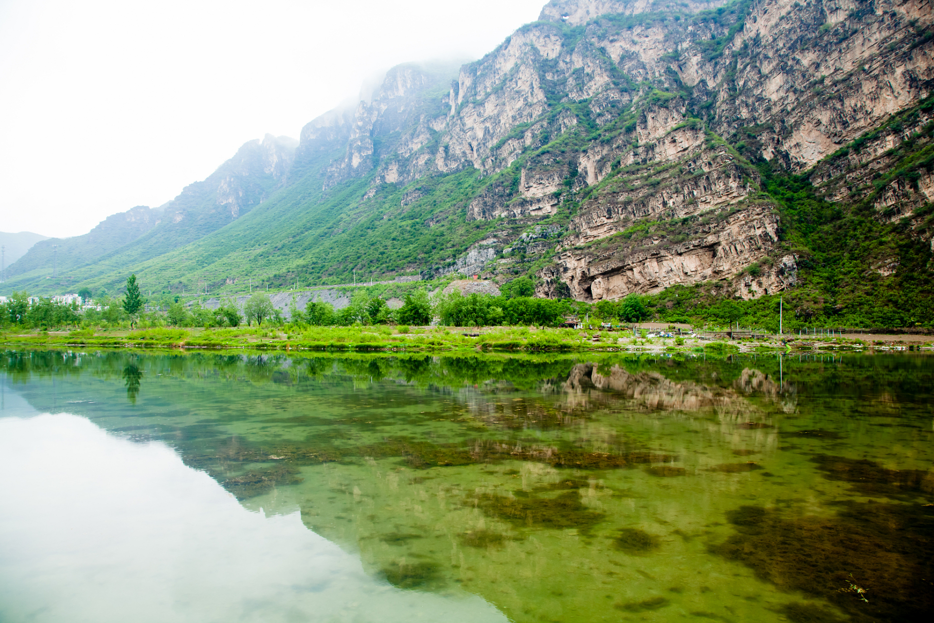 保定十大免费景点-野三坡  野三坡,位于河北省保定市涞水县,是一个
