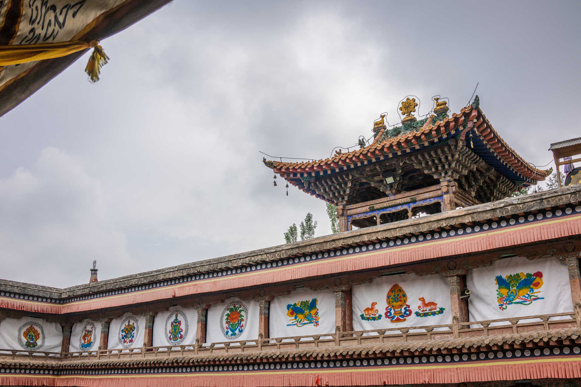 塔尔寺:位于西宁市西南 25 公里处的湟中县城鲁沙尔镇,是中国西北