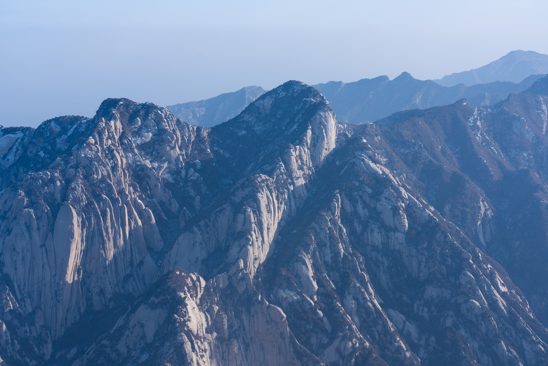 华山的美景广袤如你的情感,主峰景区,西岳庙景区,仙峪景区,每一处都是