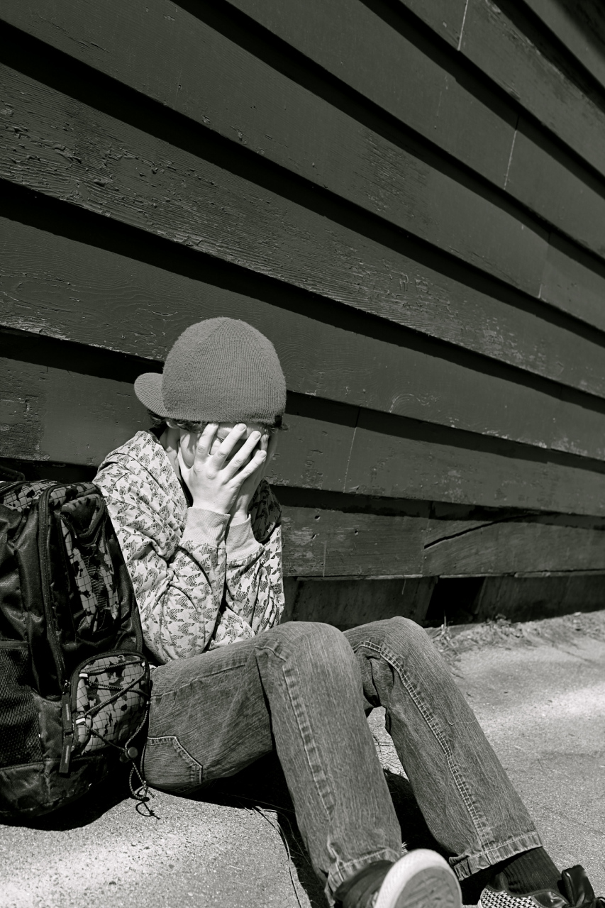 本来很优秀的孩子,为什么突然很颓废,沉迷手机无法自拔?