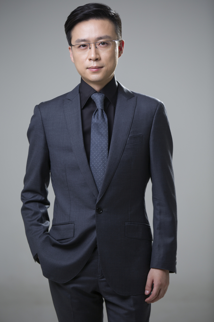 会后,领导立即与3名同志所在的处室负责人以及分管