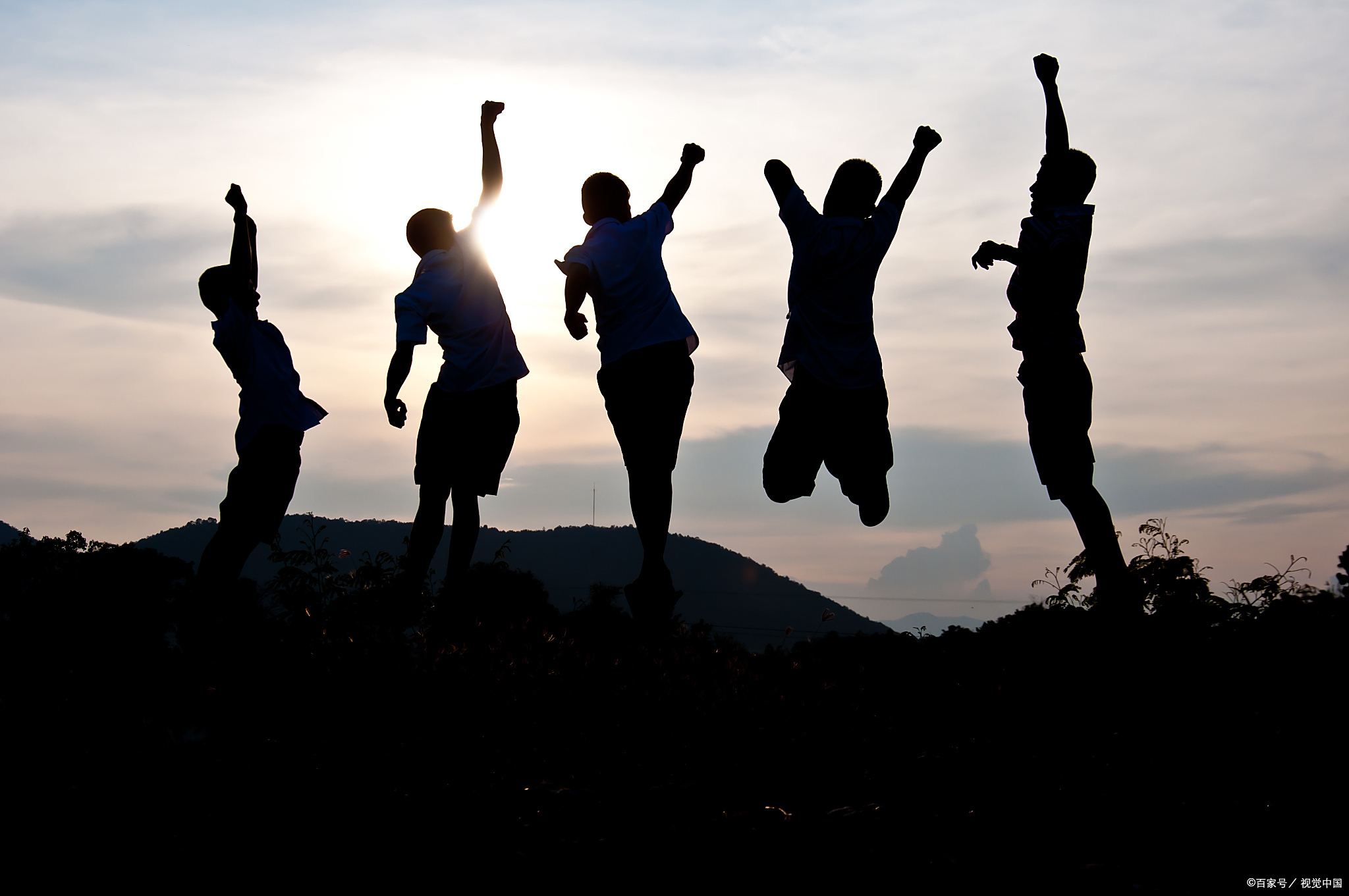 青年的理想与担当:发展中国的源源不断的力量