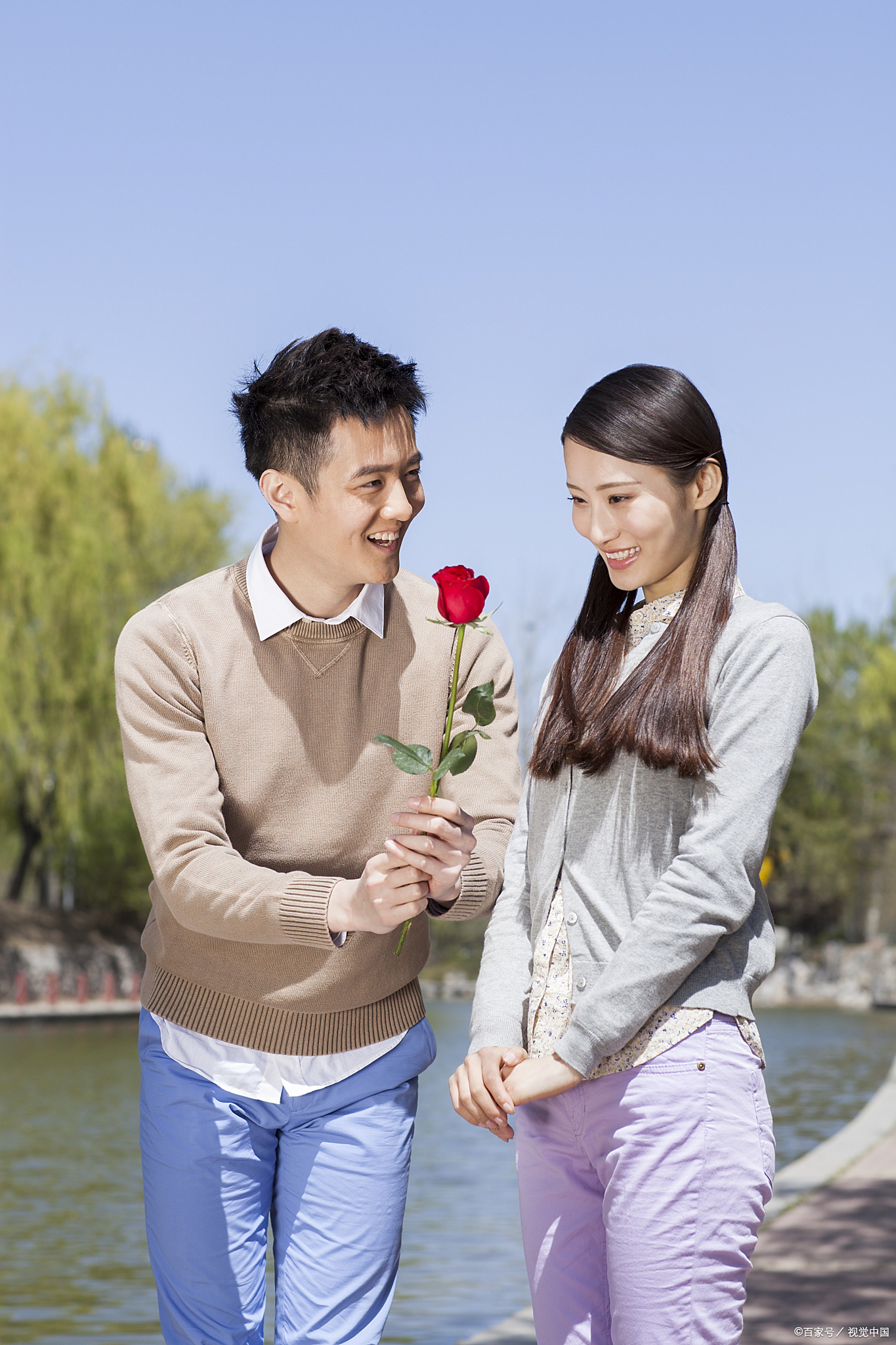 爱情暖心的句子,唯有你才是我生命的重心,陪伴到永久