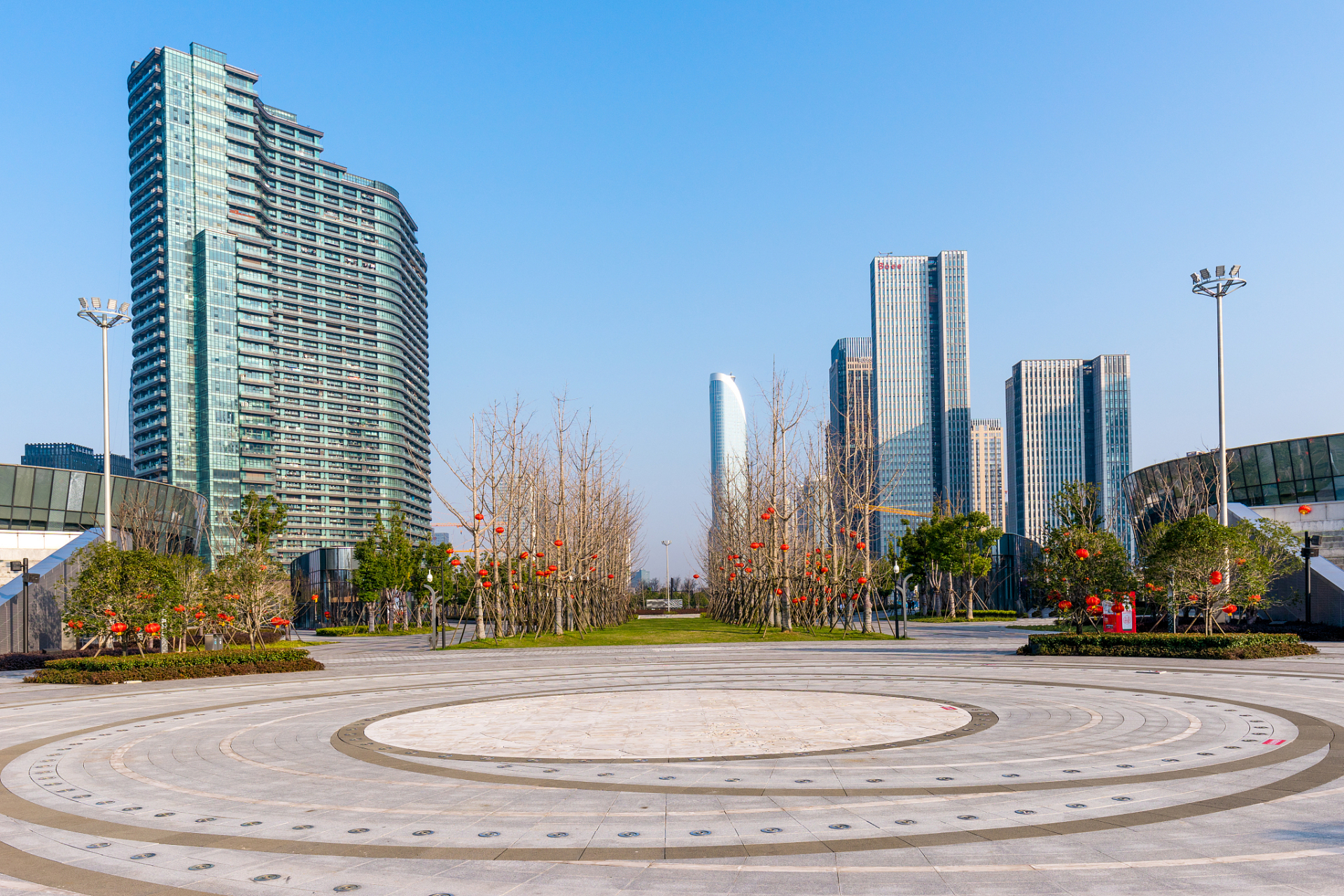 漫步浙江杭州,发现一个绿意盎然的角落——涌金广场.