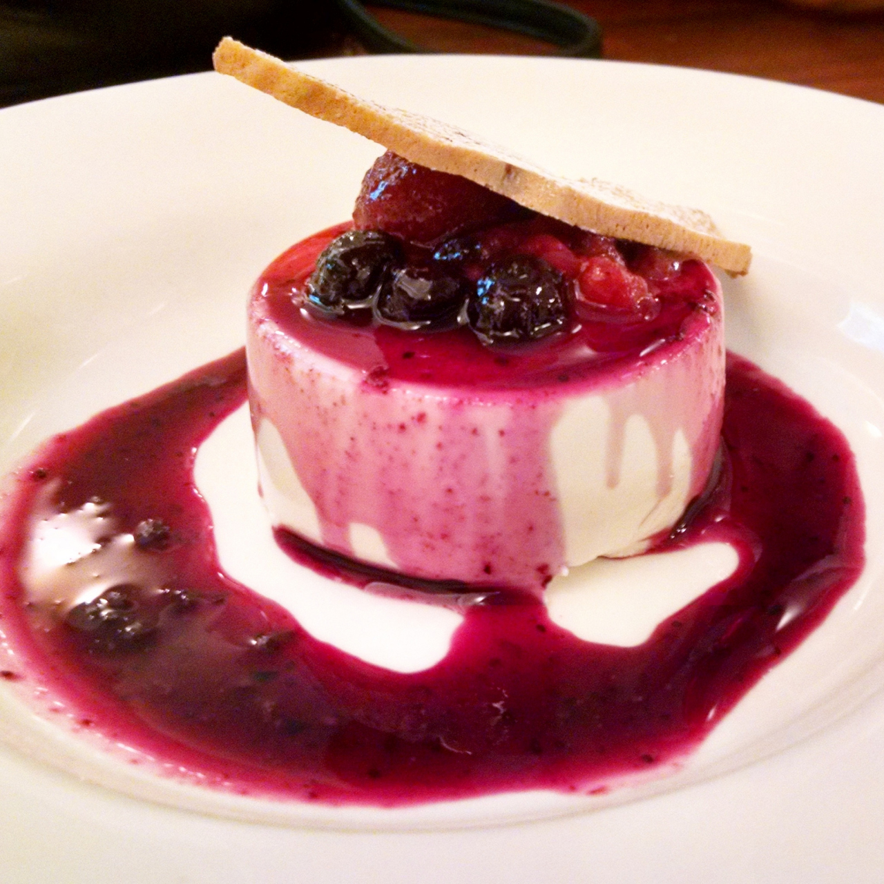 蓝莓山药的做法并不复杂,有两种方式.