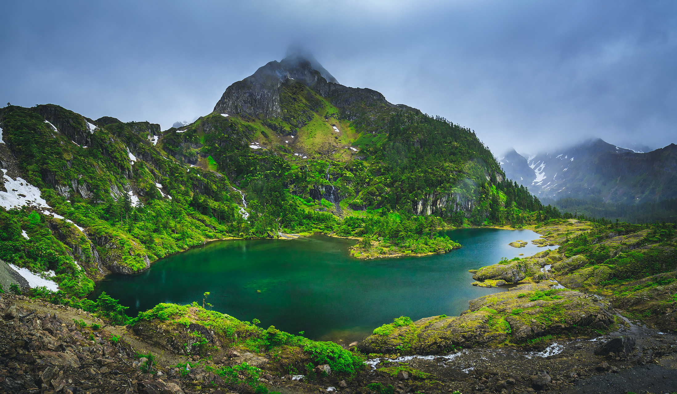 湖北竹山女娲山风景区图片