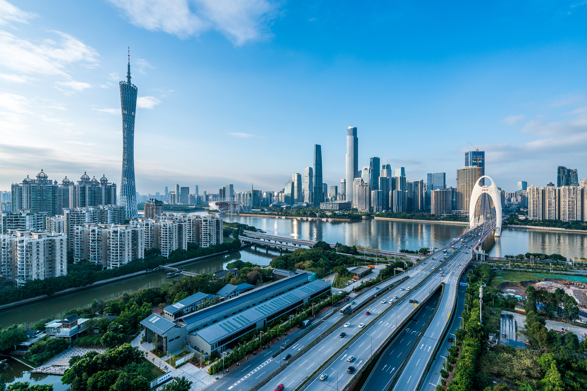 #一起游广东# 广州,这个中国南方的繁华都市,以其独特的历史文化底蕴