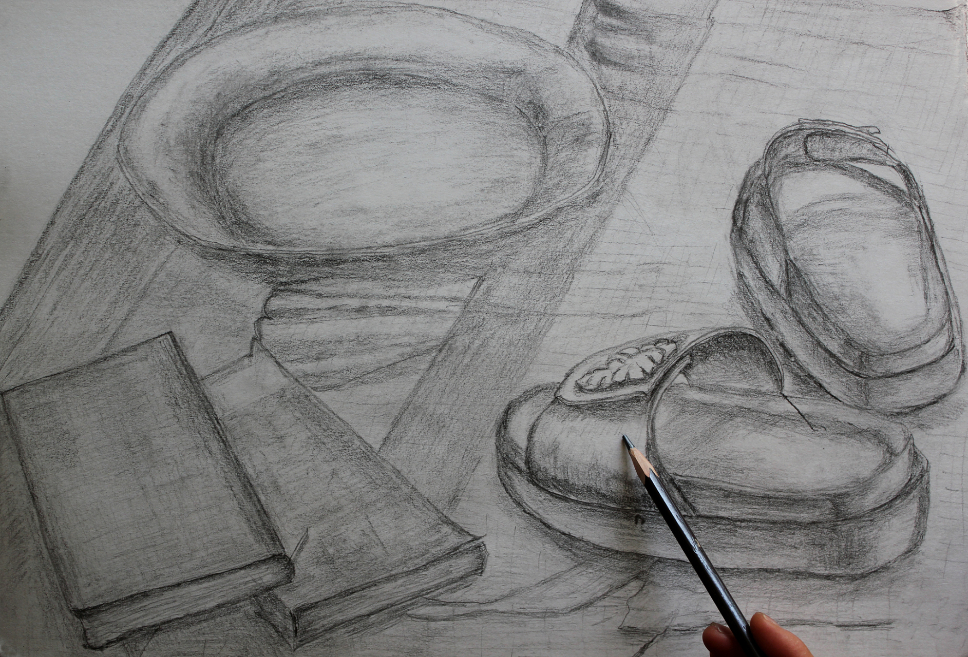 素描阴影的作用是为画面增加深度和立体感.