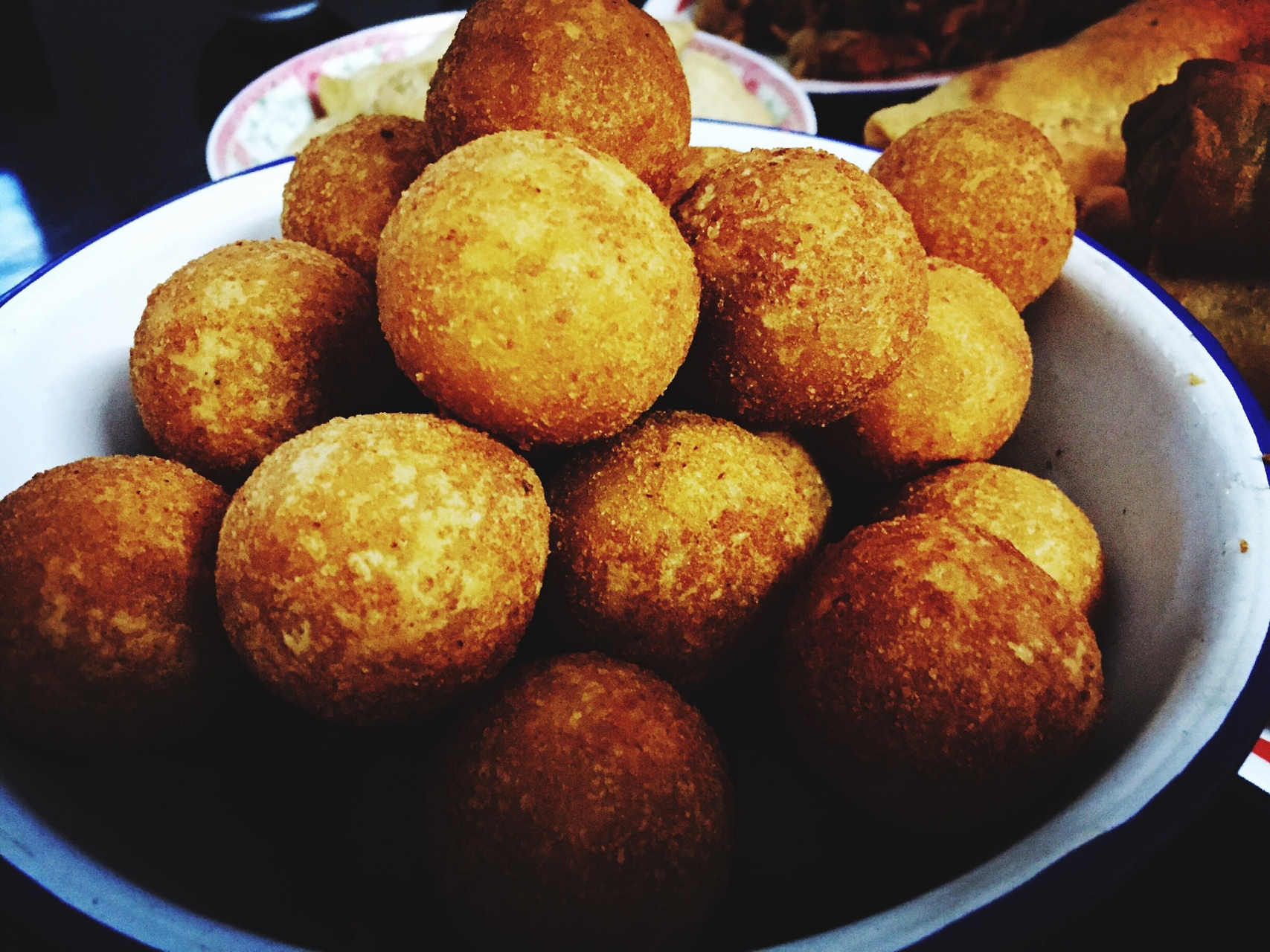 安徽各地的传统美食味道--油炸圆子 油炸圆子是来蚌埠人过年餐桌上不