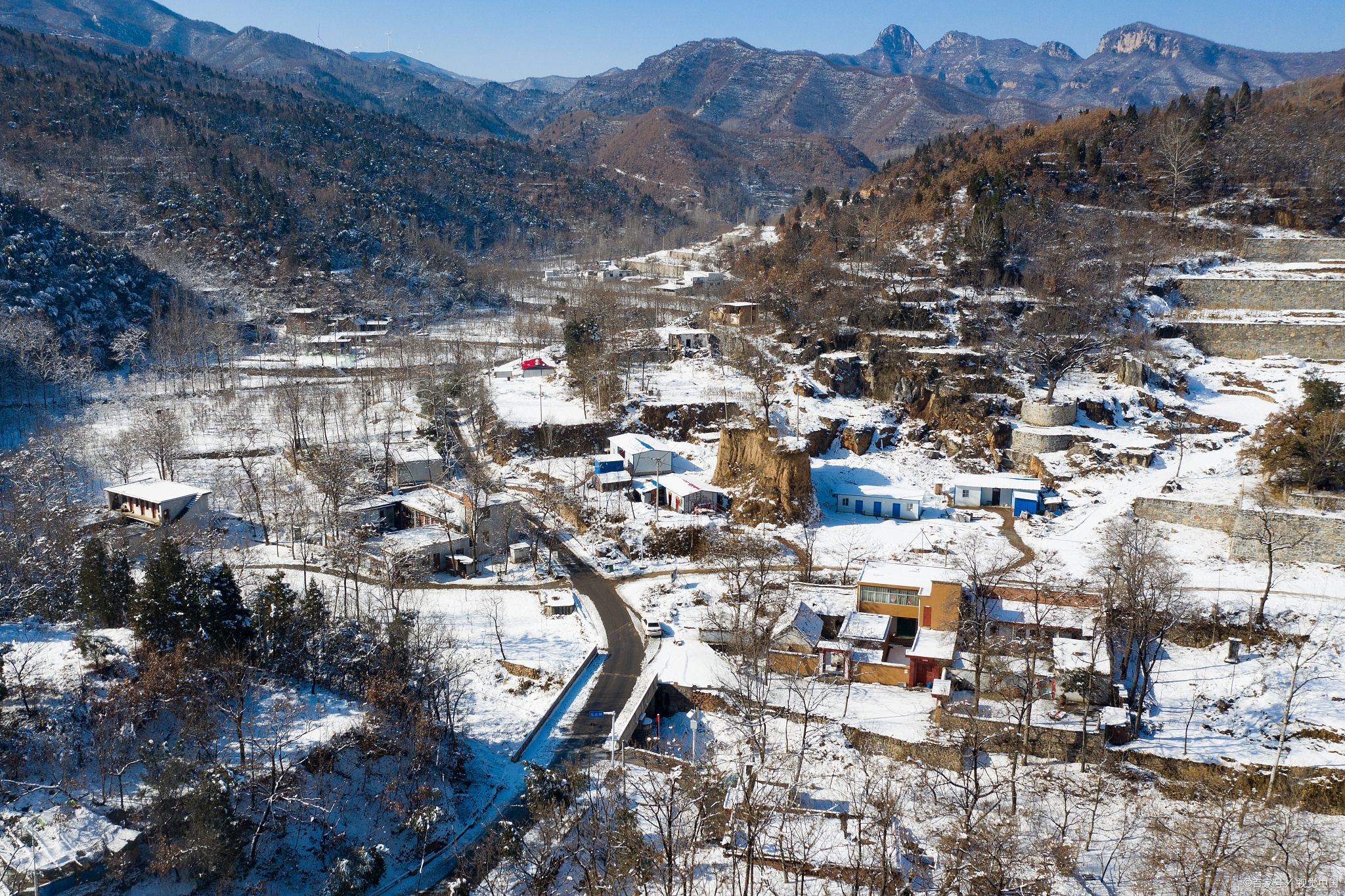 石板岩镇冬日雪景之旅:探寻太行山的冰雪奇缘