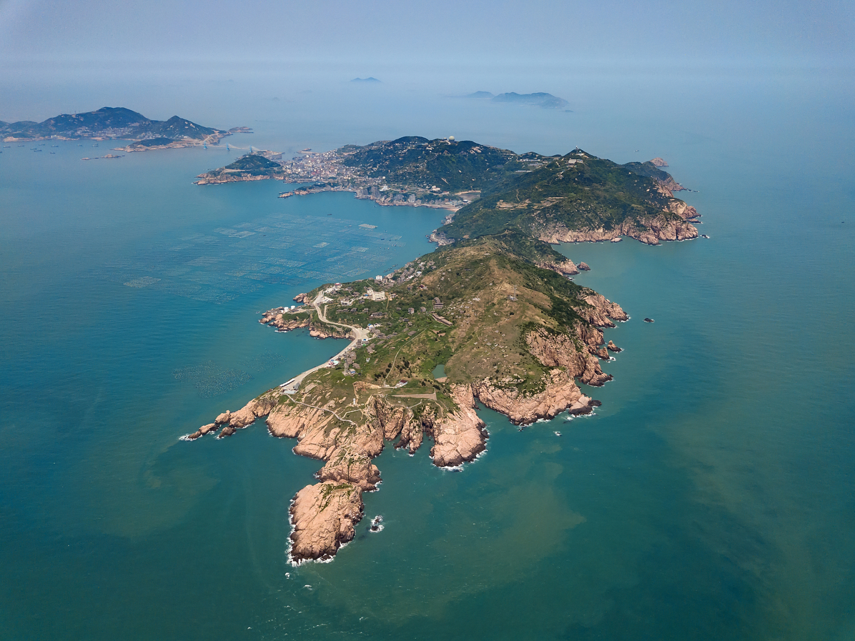 岱山岛位于中国浙江舟山群岛中,是一个美丽的旅游胜地.