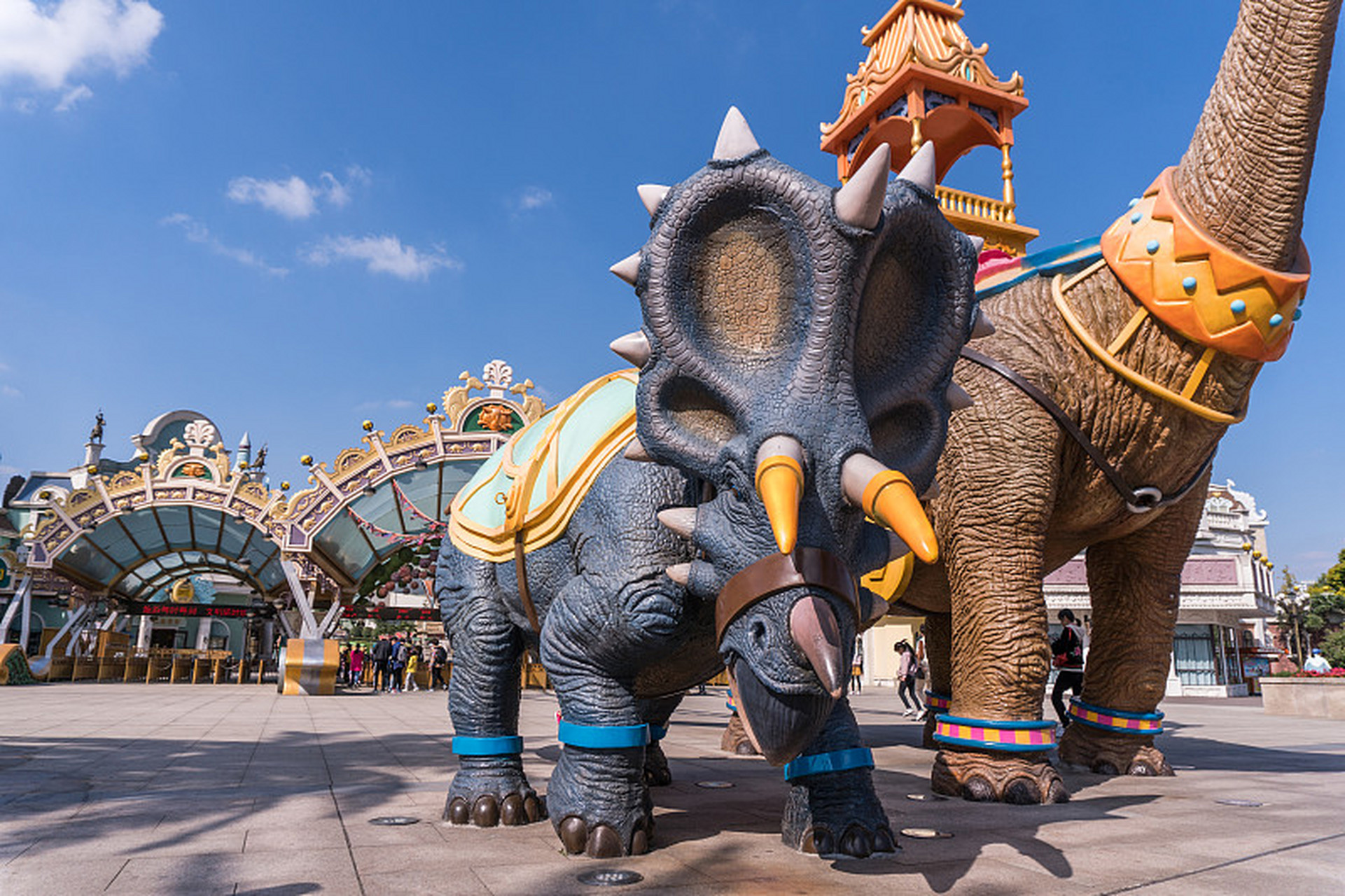 郑州周末去哪玩# 作为一个科普教育基地,银基动物王国注重向游客传授