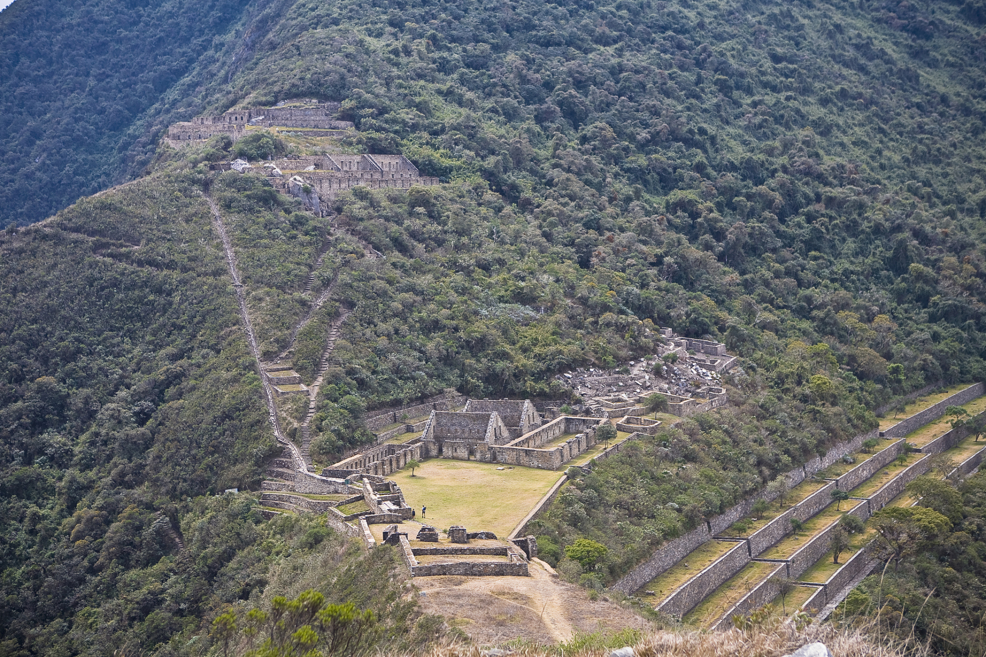 98【韩国漆谷郡探秘:架山山城,三重时光里的历史守望者】9015