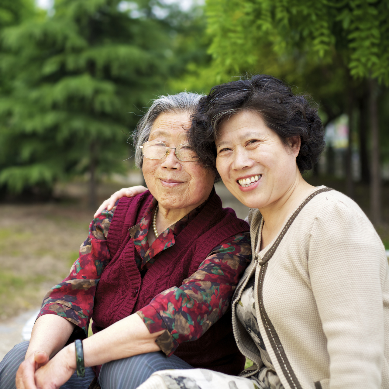 儿子结婚时,因为彩礼,我和亲家母闹了矛盾,好几年都没有走动.