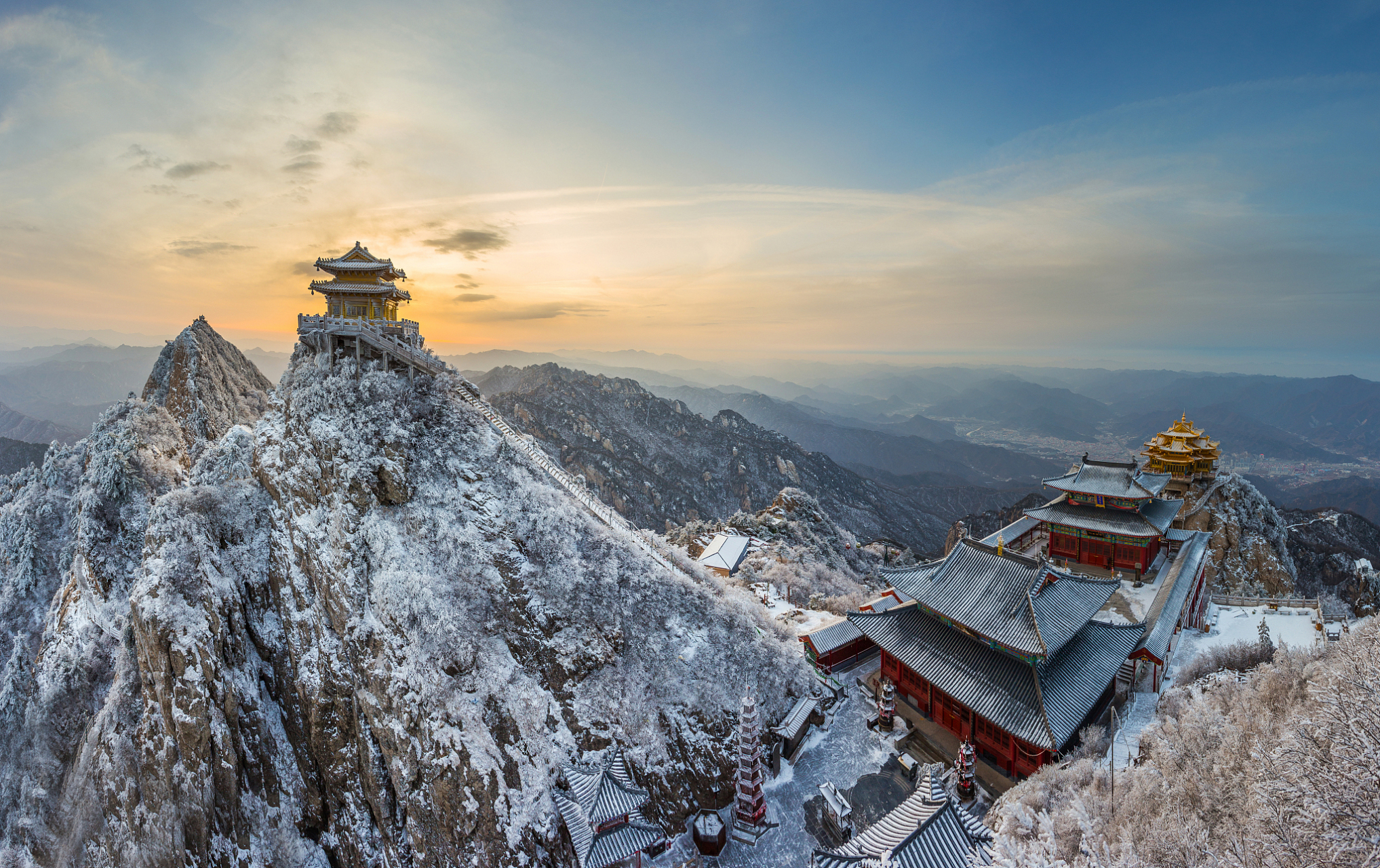 人间仙境,胜地老君山,是一个值得n次打卡的胜地!