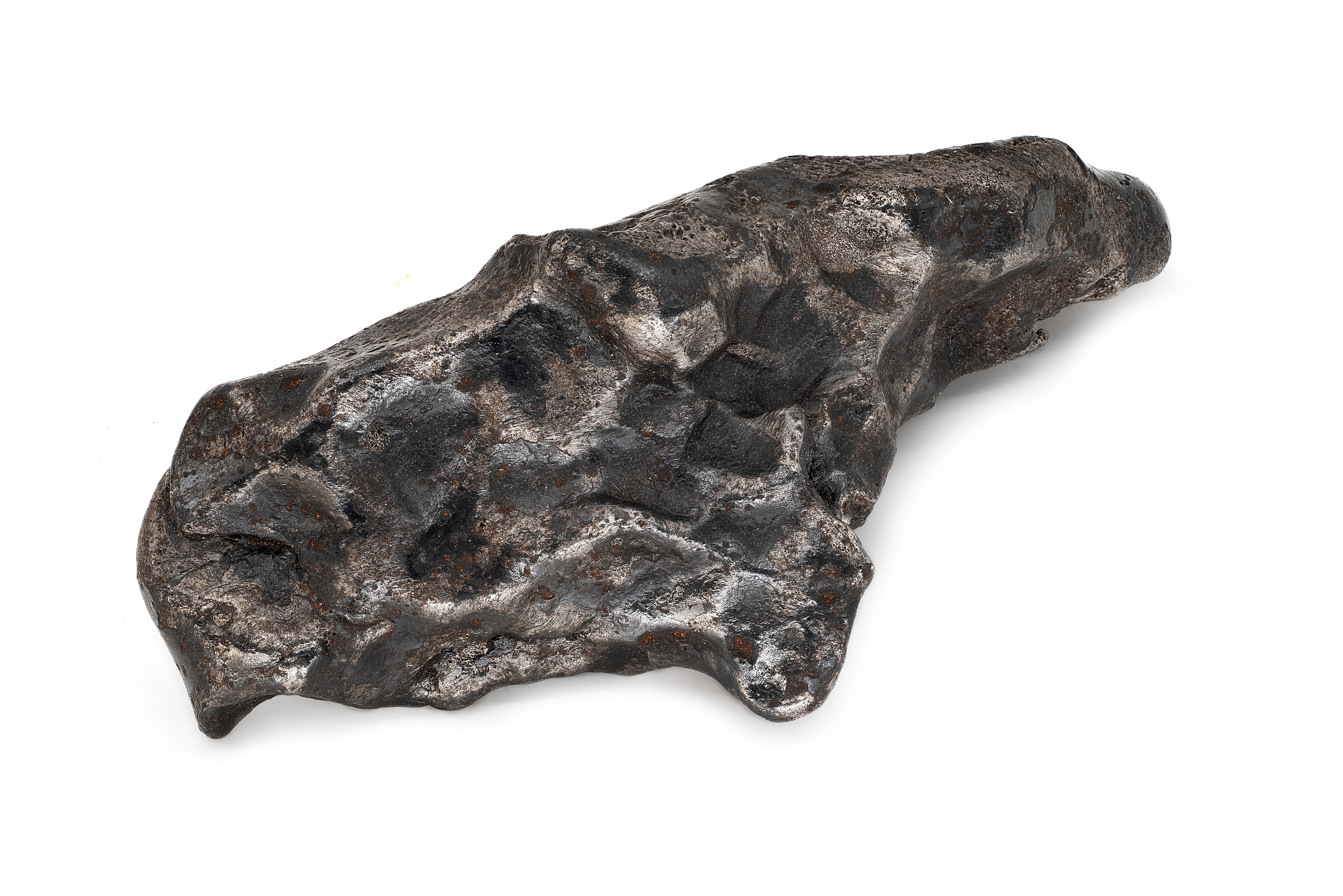 铁陨石让我们更了解宇宙,激发对生命起源和未来的想象