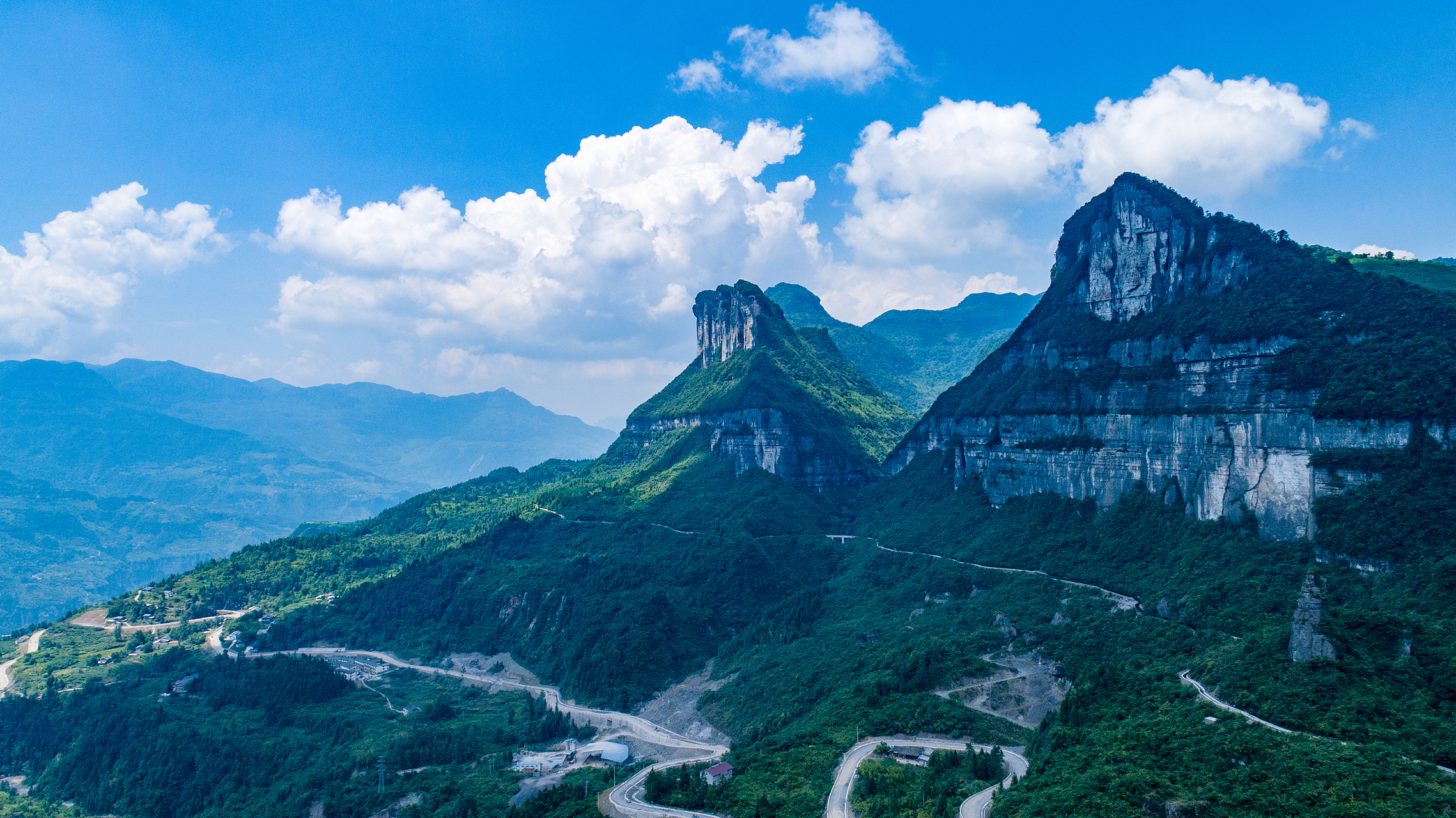 踏入金佛山风景区,仿佛进入仙境