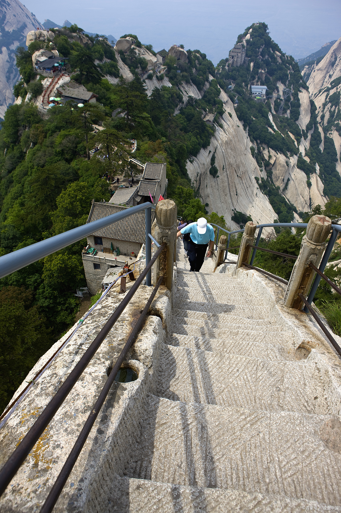 华山苍龙岭:入冬2日游攻略,登顶五岳之一,体验绝美雪景