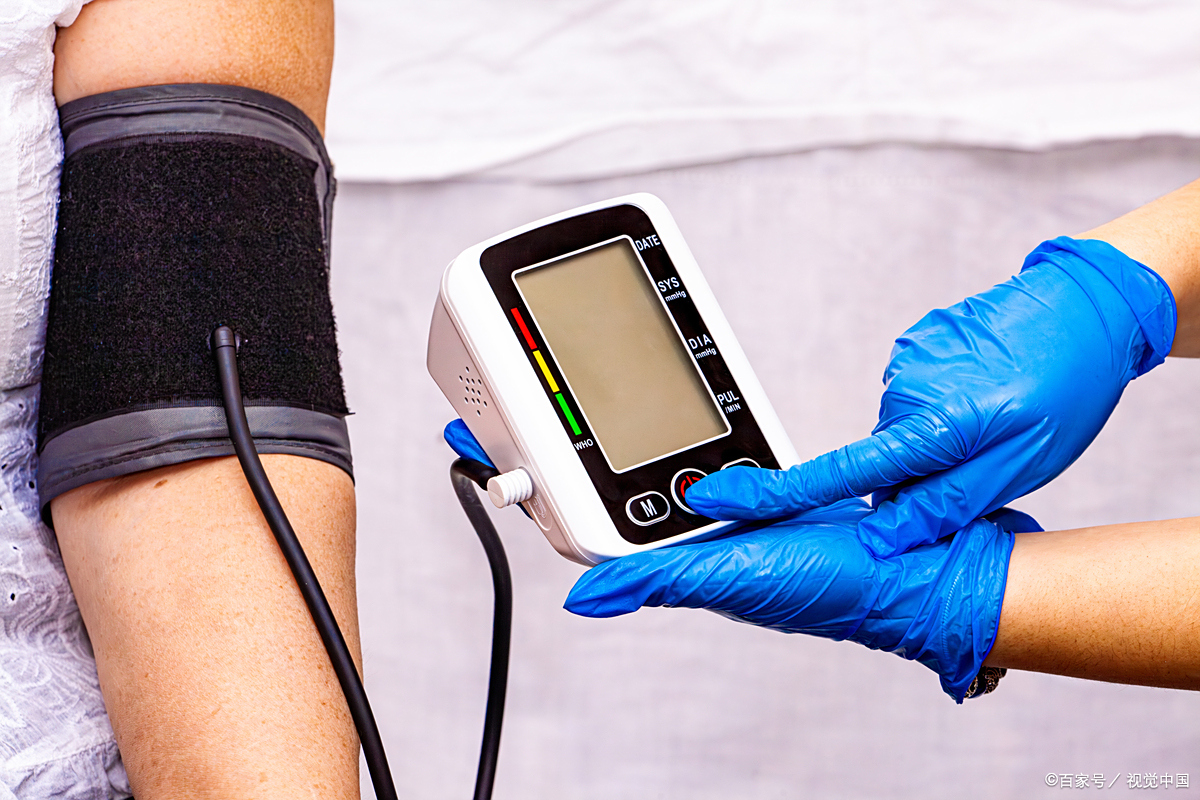 那么,电子血压计到底准不准?如何正确使用才能得到可靠的