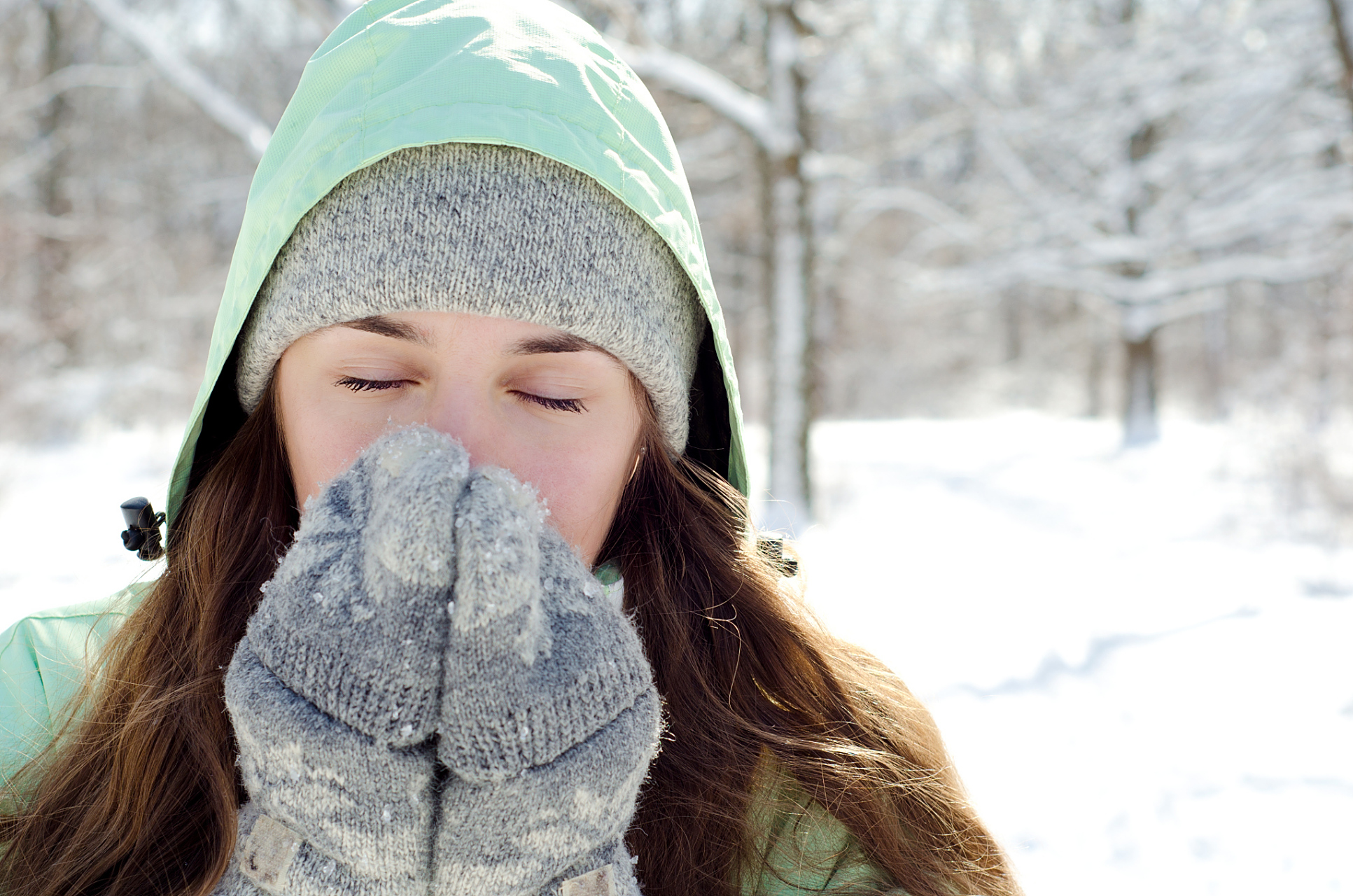 怕冷的原因,中医症候分析 阳虚怕冷: 中医认为阳虚则寒,体内阳气不足