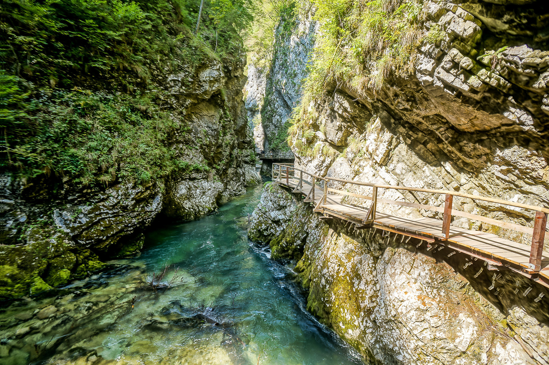 拒绝不了的长安绝绝子# 安康中坝大峡谷位于陕西省石泉县境内,距离