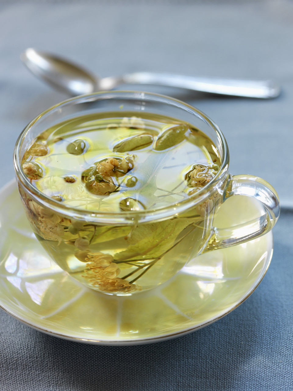 银杏茶的作用	 银杏茶通常能达到扩张血管之效果,并有利于对血管内皮