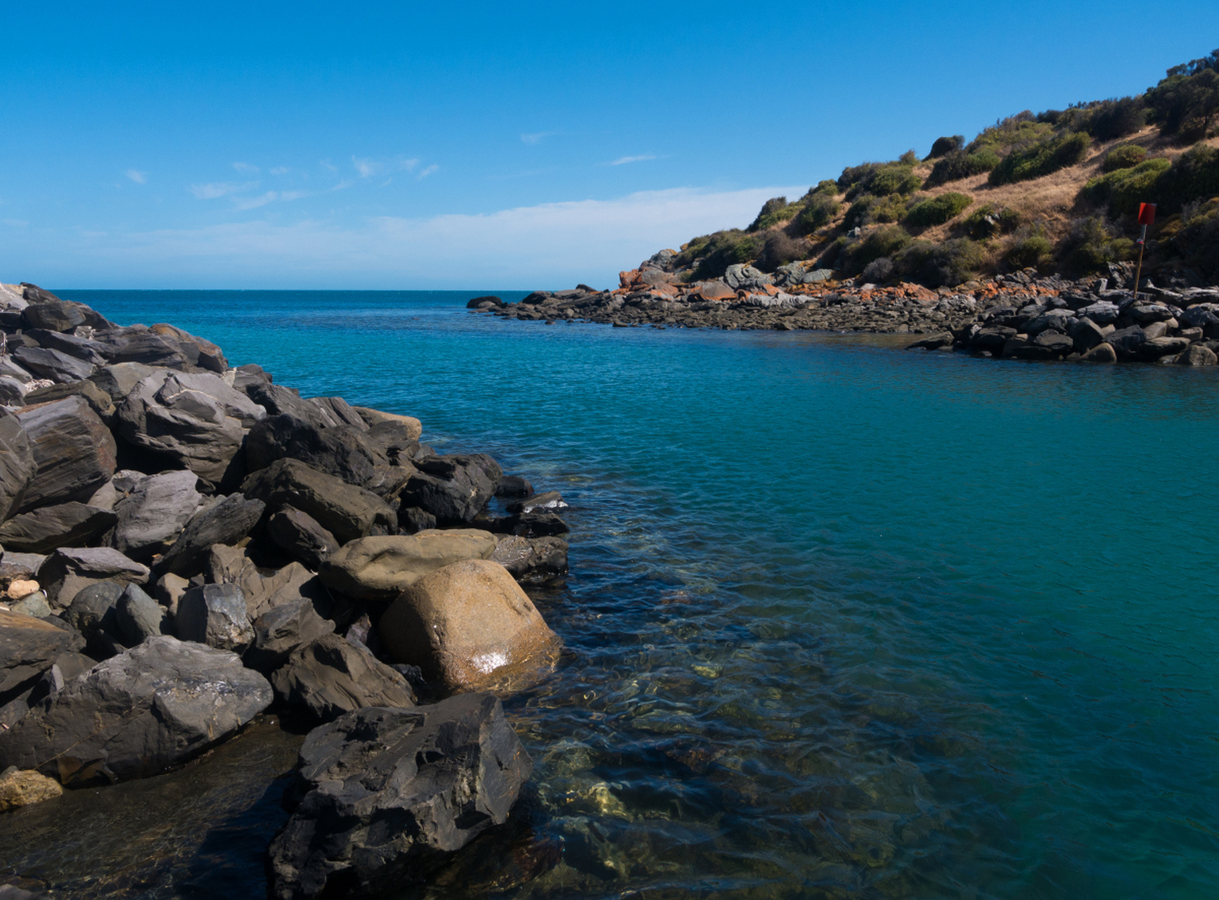 舟山嵊泗列岛,如同一串璀璨的明珠镶嵌在东海之滨,散发着迷人的海岛