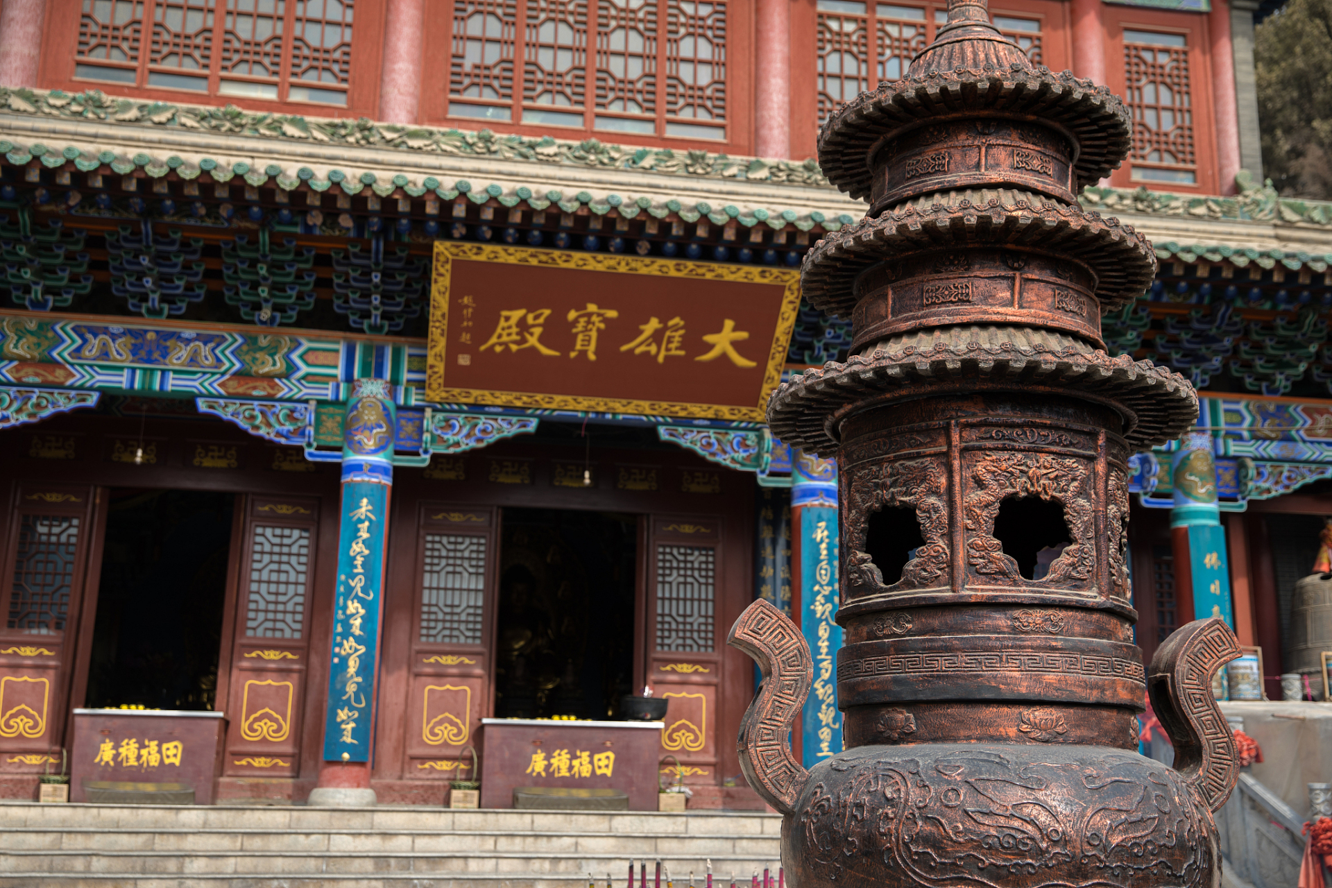 摘要:长春市,国家历史文化名城,拥有丰富的历史古迹和工业遗产.