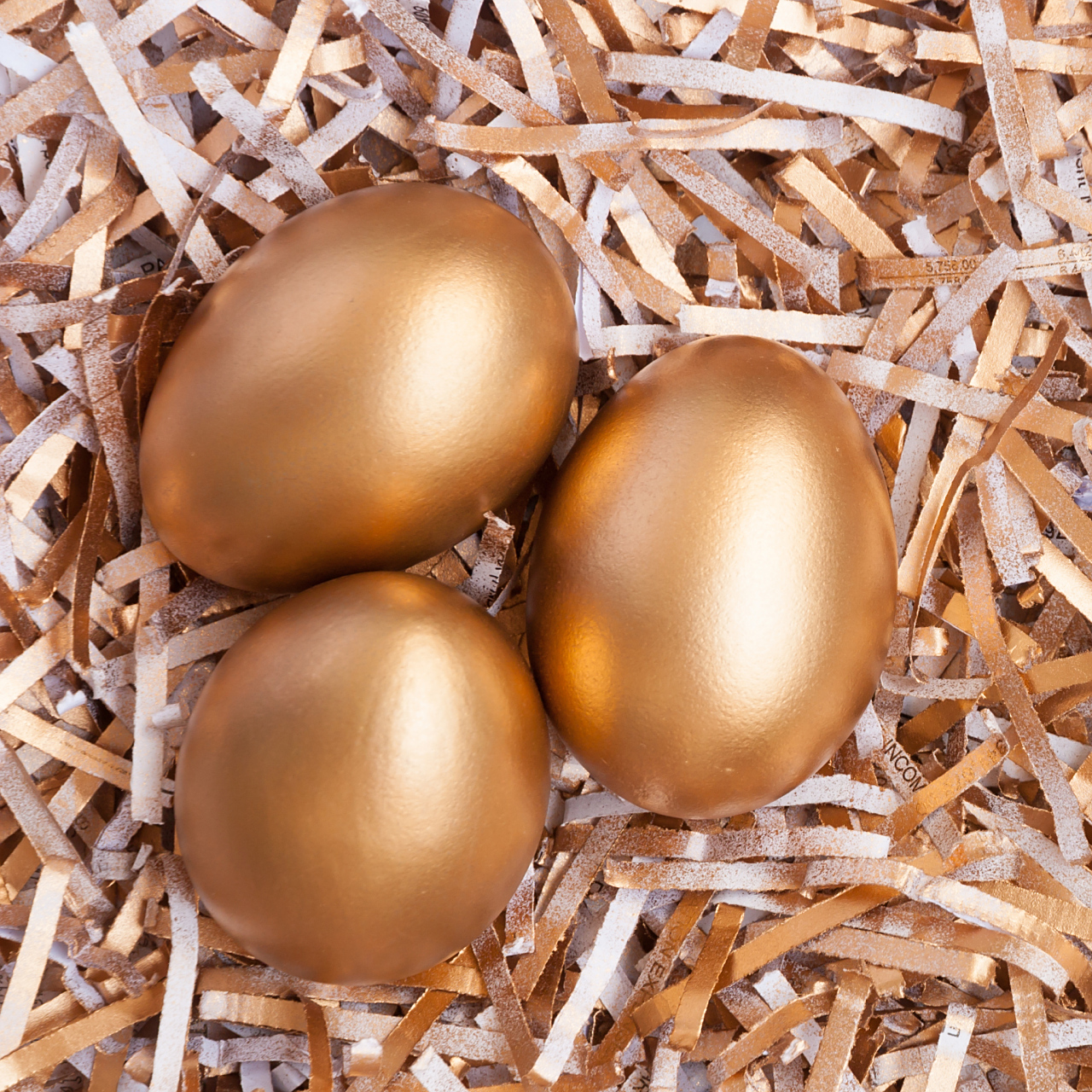 书中有个关于农夫和金鹅蛋的故事,告诉我们不要宰杀代表资本的鹅,否则