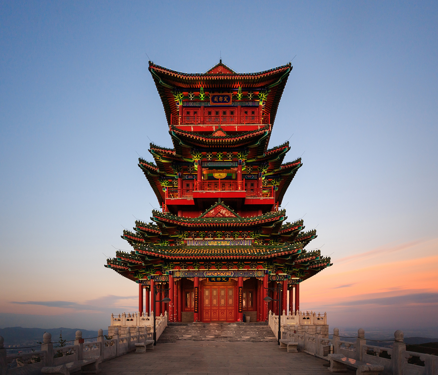 夏日湘游记# 在湘西山水秀美的地方,有一座著名的建筑——夺翠楼.