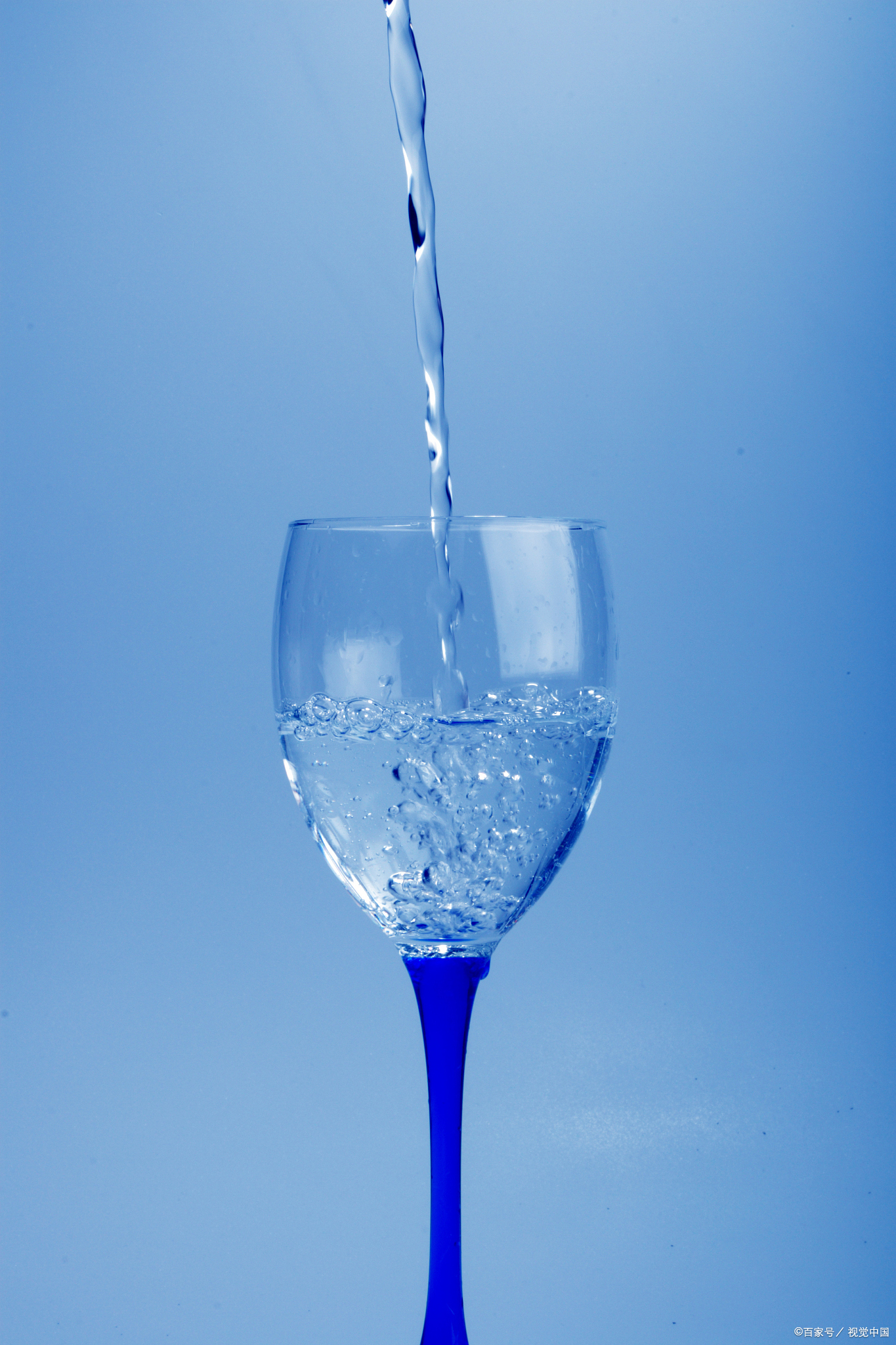 人生如杯,如何保持"空杯"状态不断进步?