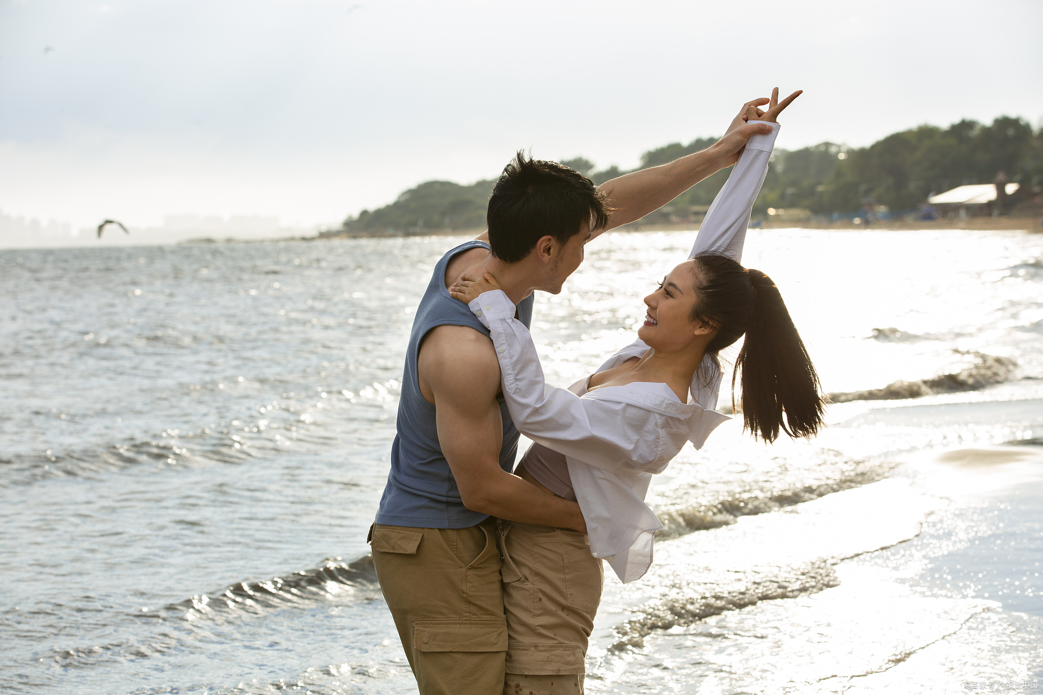 异性朋友相处最舒服的方式:懂矜持,有底线