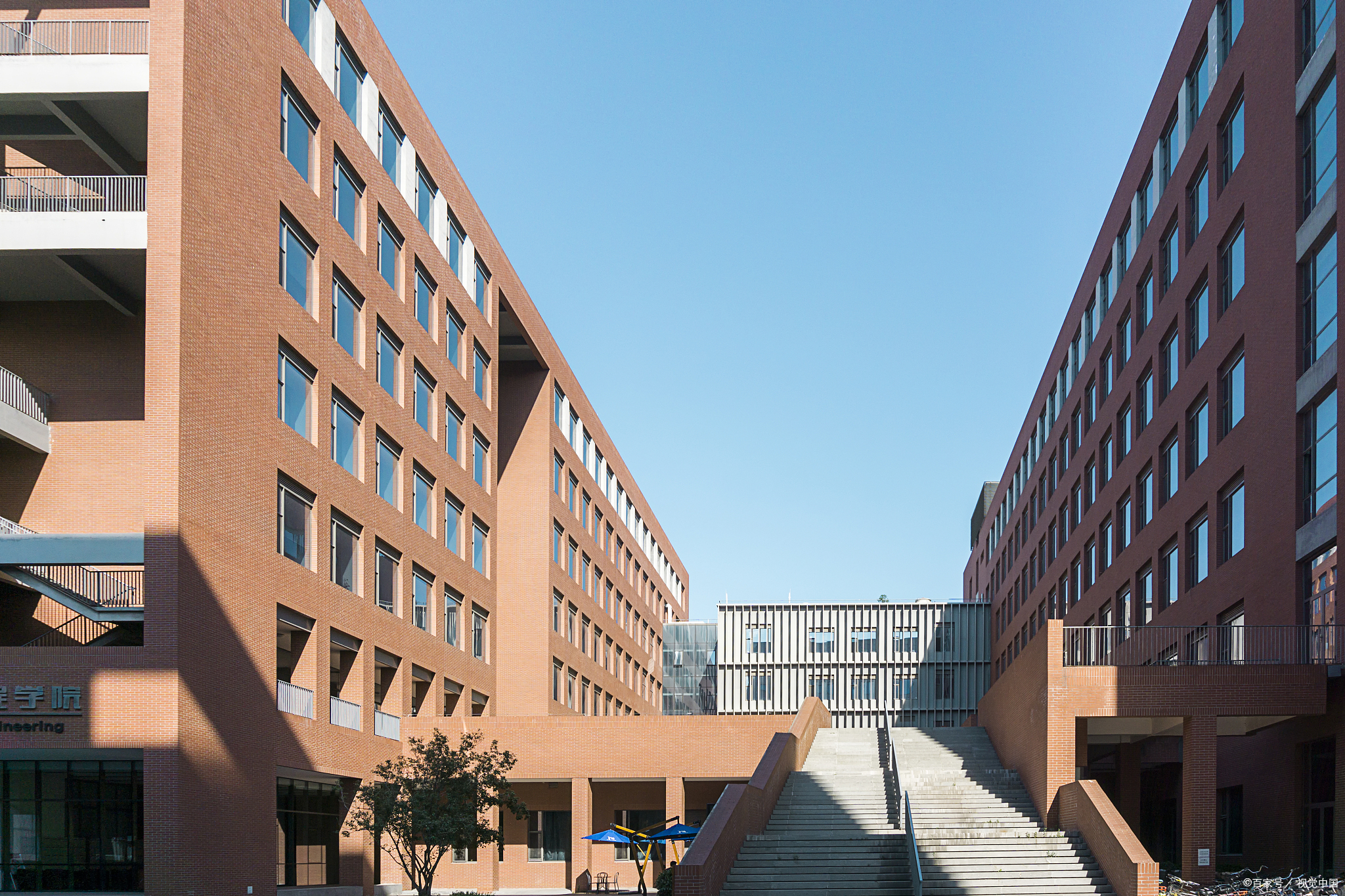 郑州轻工业大学:不是211,也能成为行业领军者!